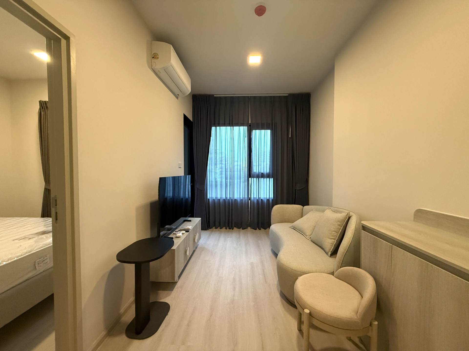 For Rent : COBE Ratchada Rama9  Close to MRT Huai Khwang Preview 3