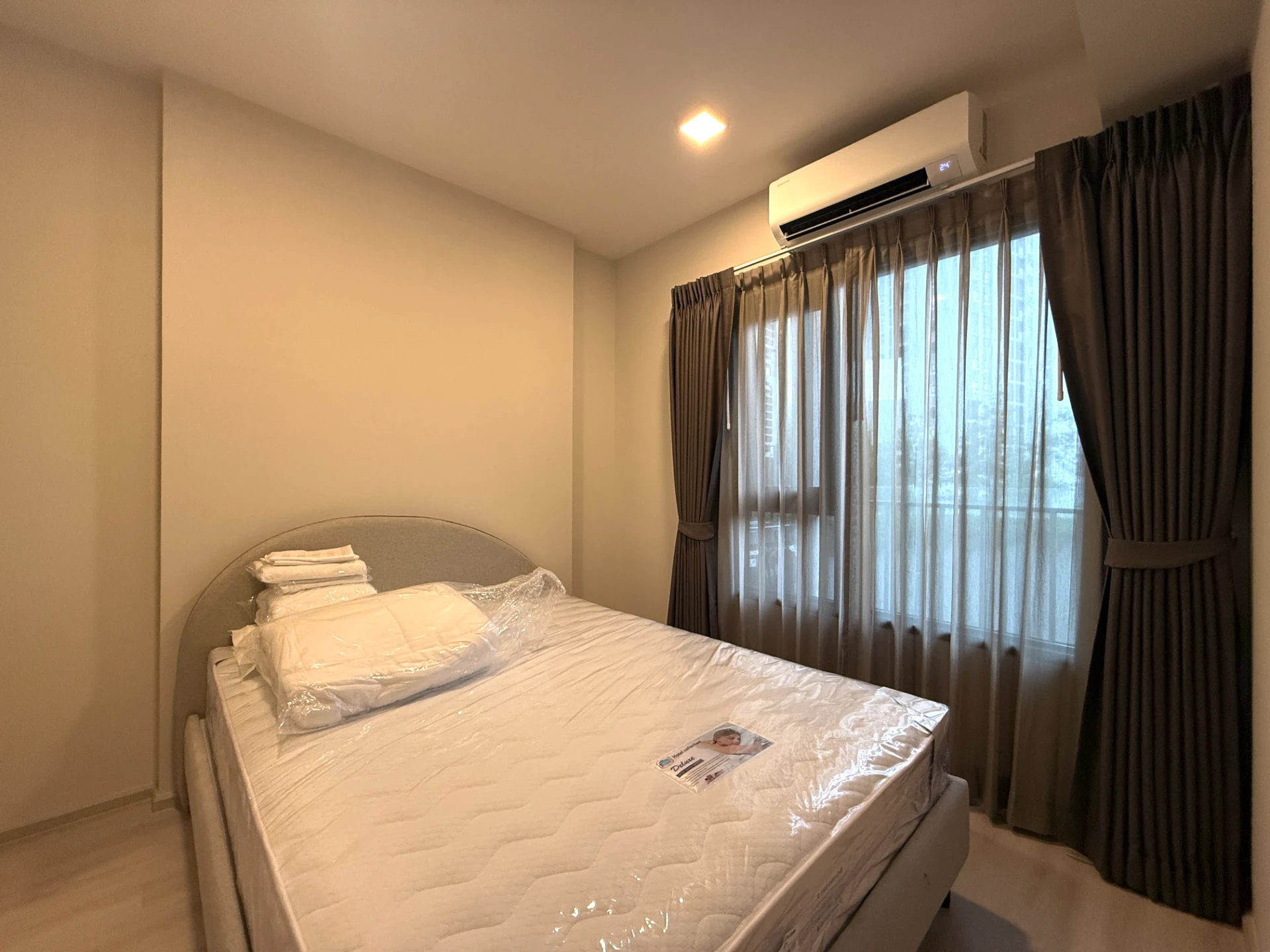 For Rent : COBE Ratchada Rama9  Close to MRT Huai Khwang Preview 5