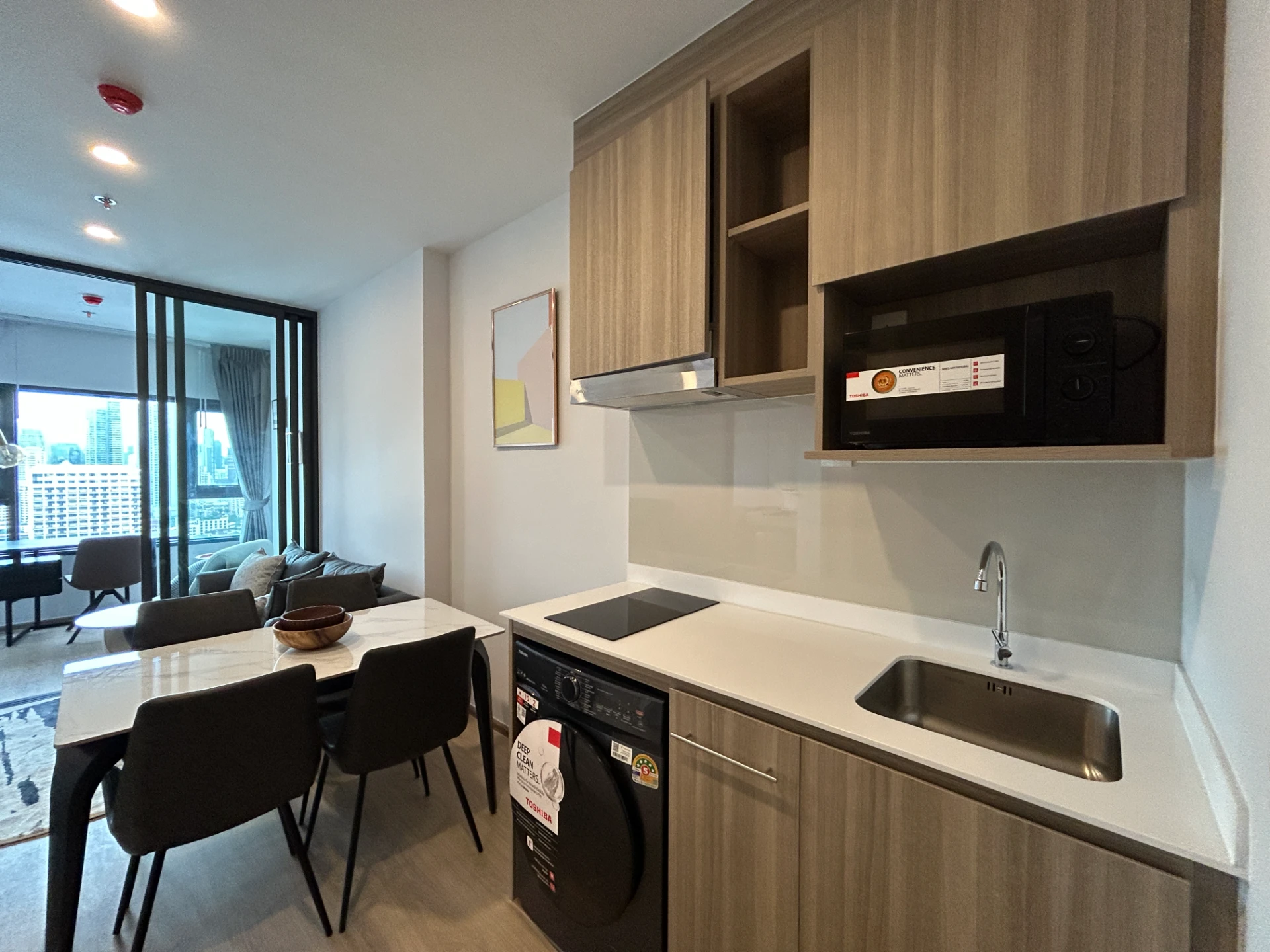 For Rent: Life Rama4 Asoke (Close to BTS Queen Sirikit National Convention Center) Preview 2