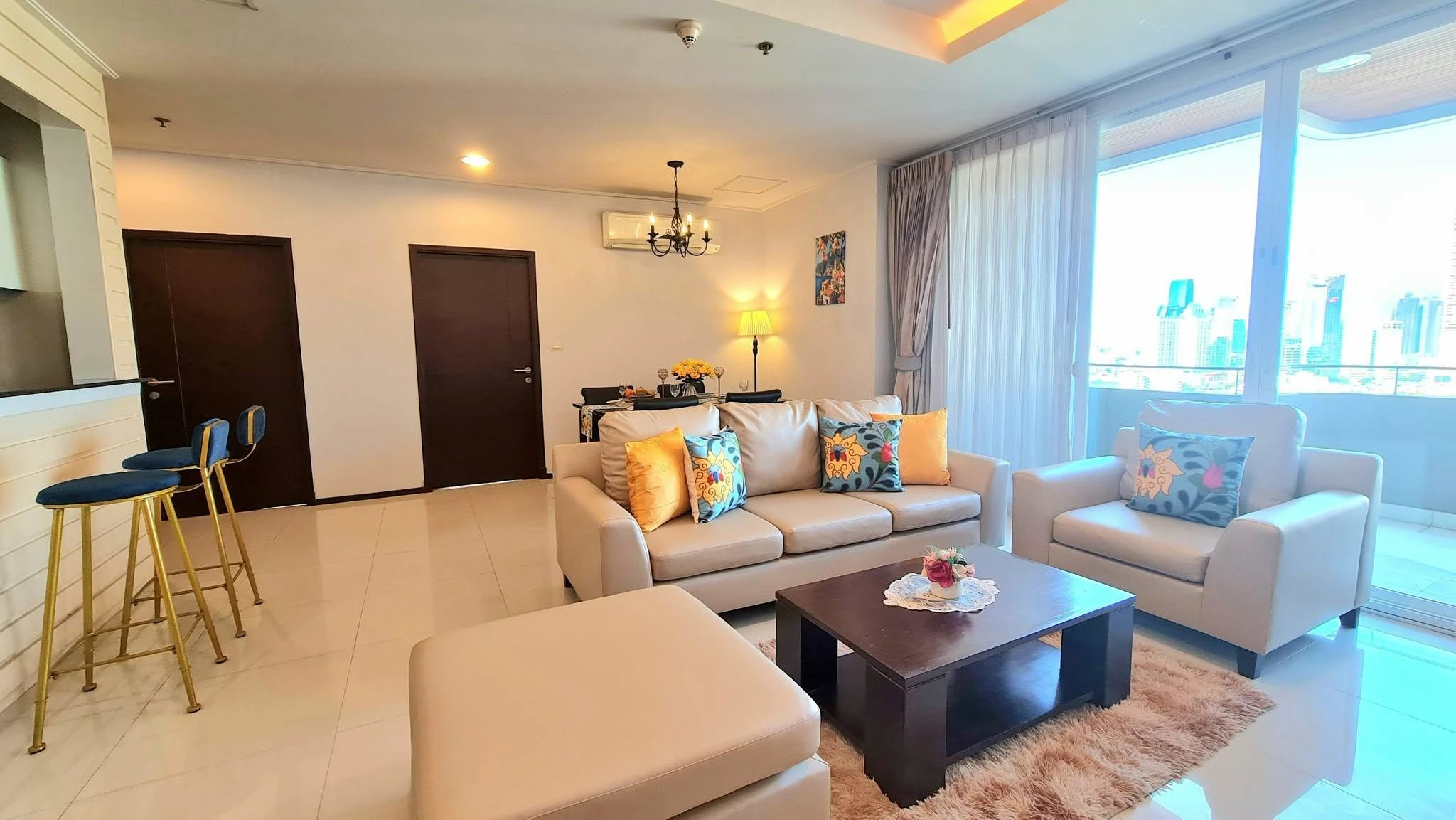 Piyathip Place Sukhumvit 39 Preview 3