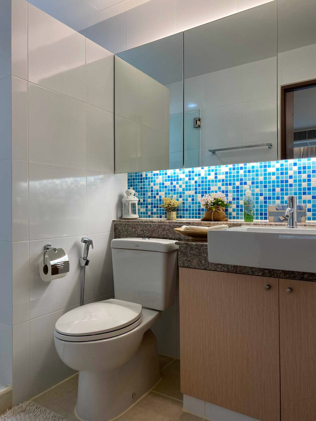 Residence 52 Condo Preview 5