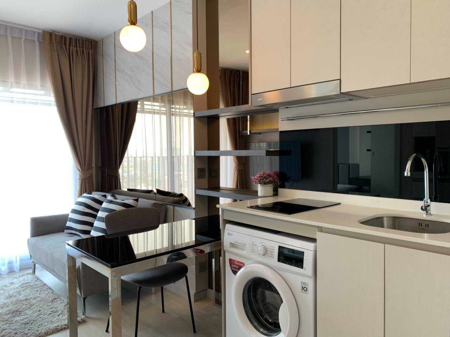 Knightsbridge Prime Sathorn
