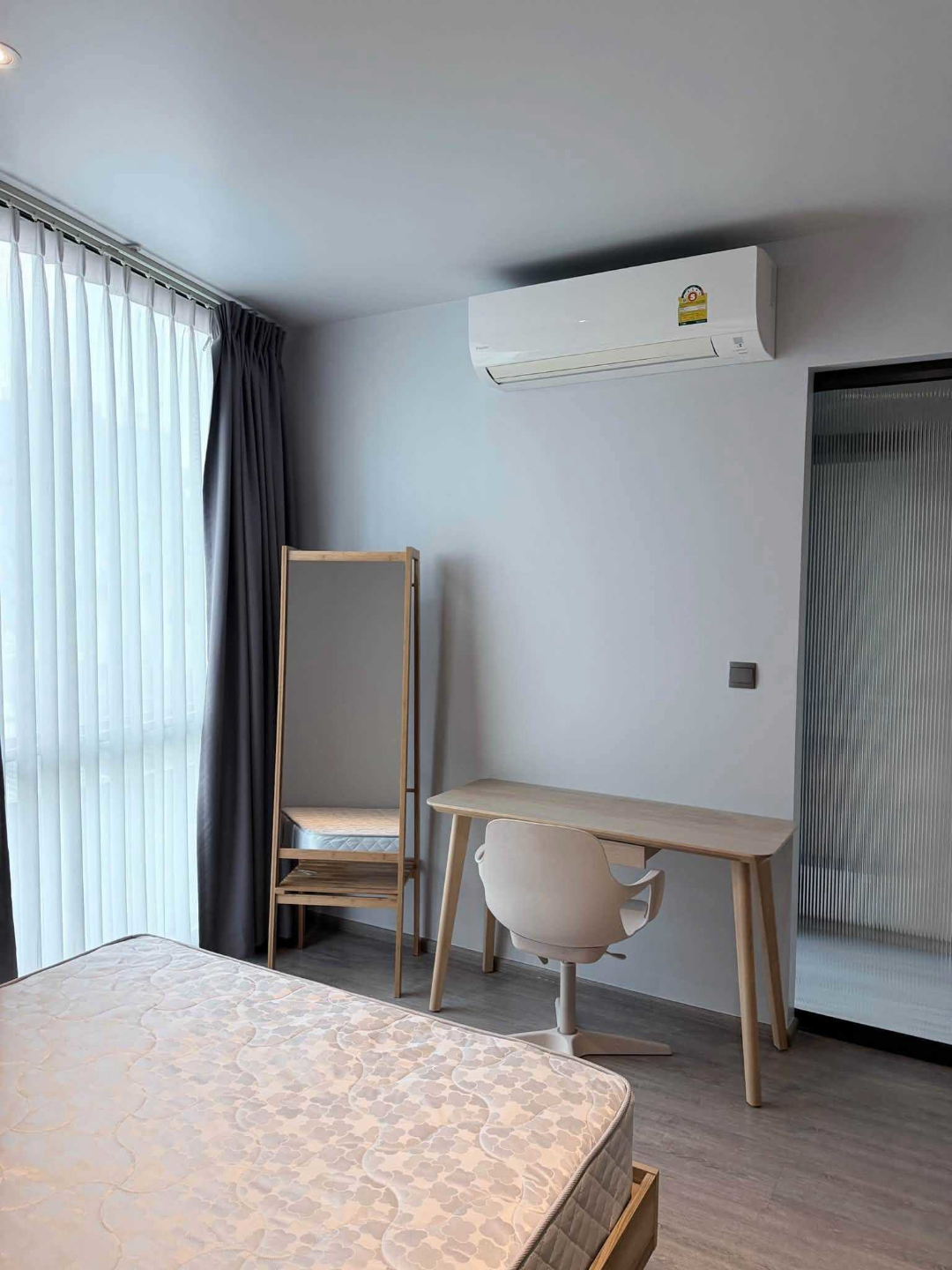 RHYTHM Ekkamai Condo