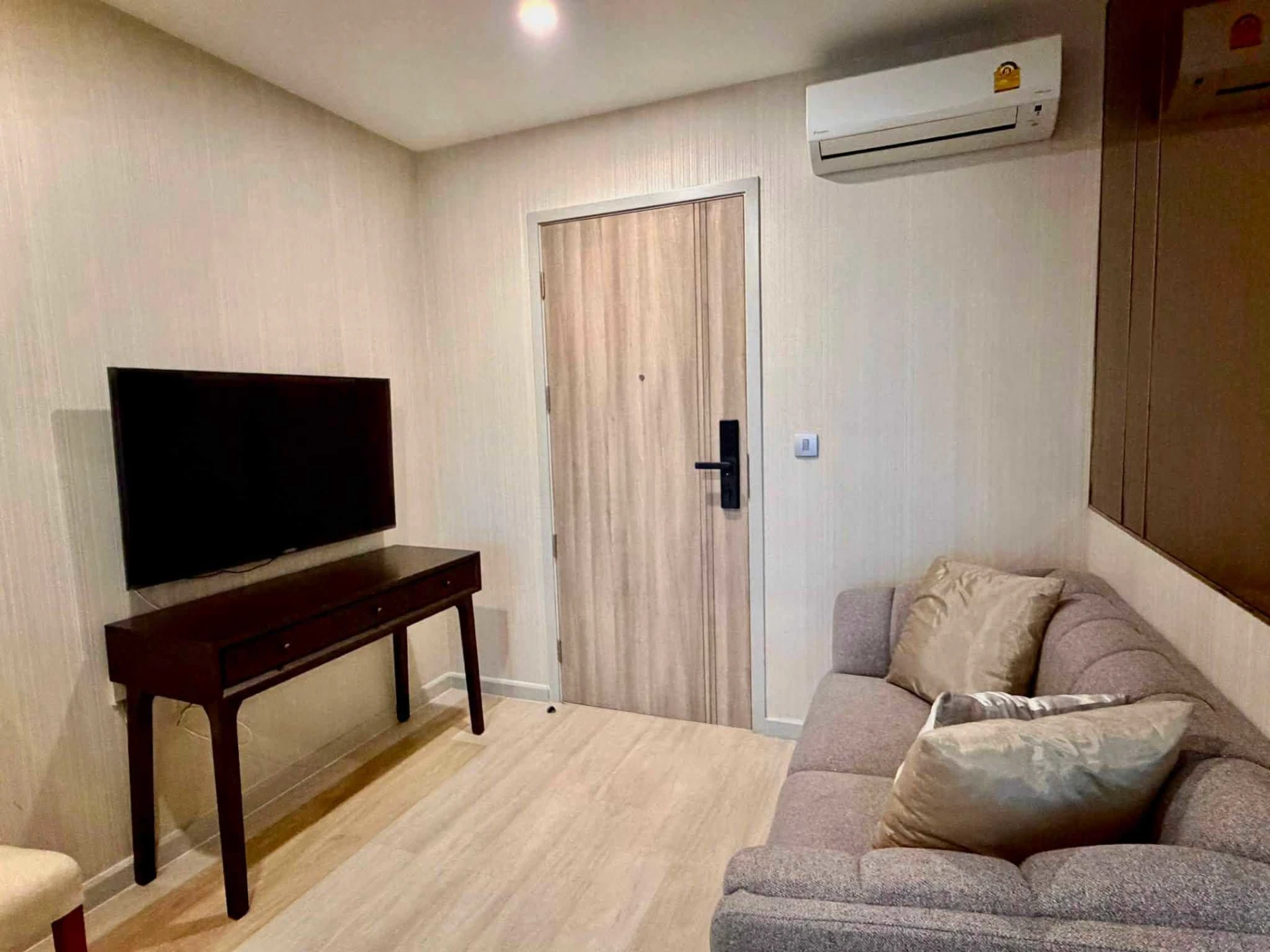 Knightsbridge Prime Sathorn Preview 3