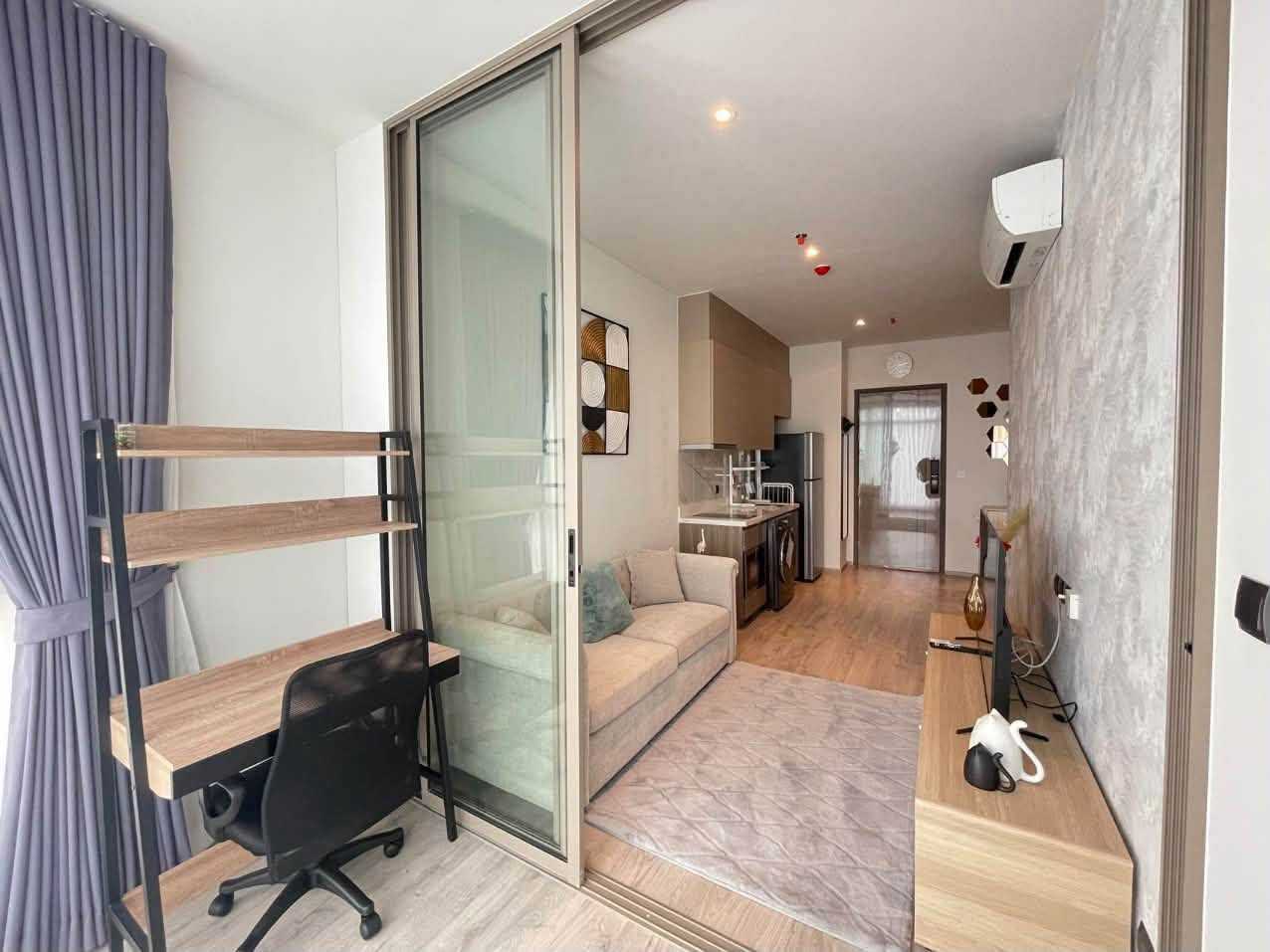 RHYTHM Ekkamai Condo Preview 3