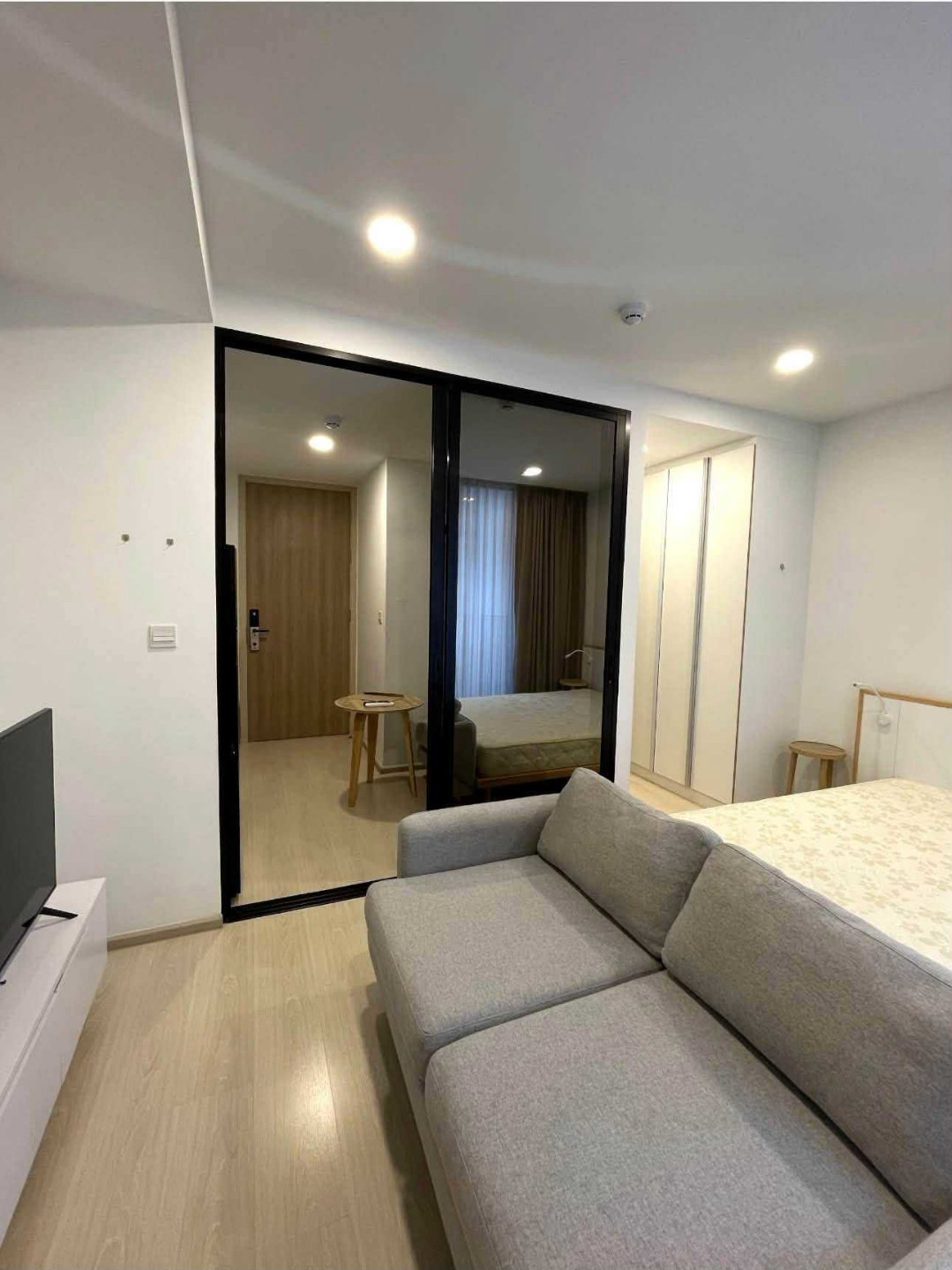 Noble Ambience Sukhumvit 42