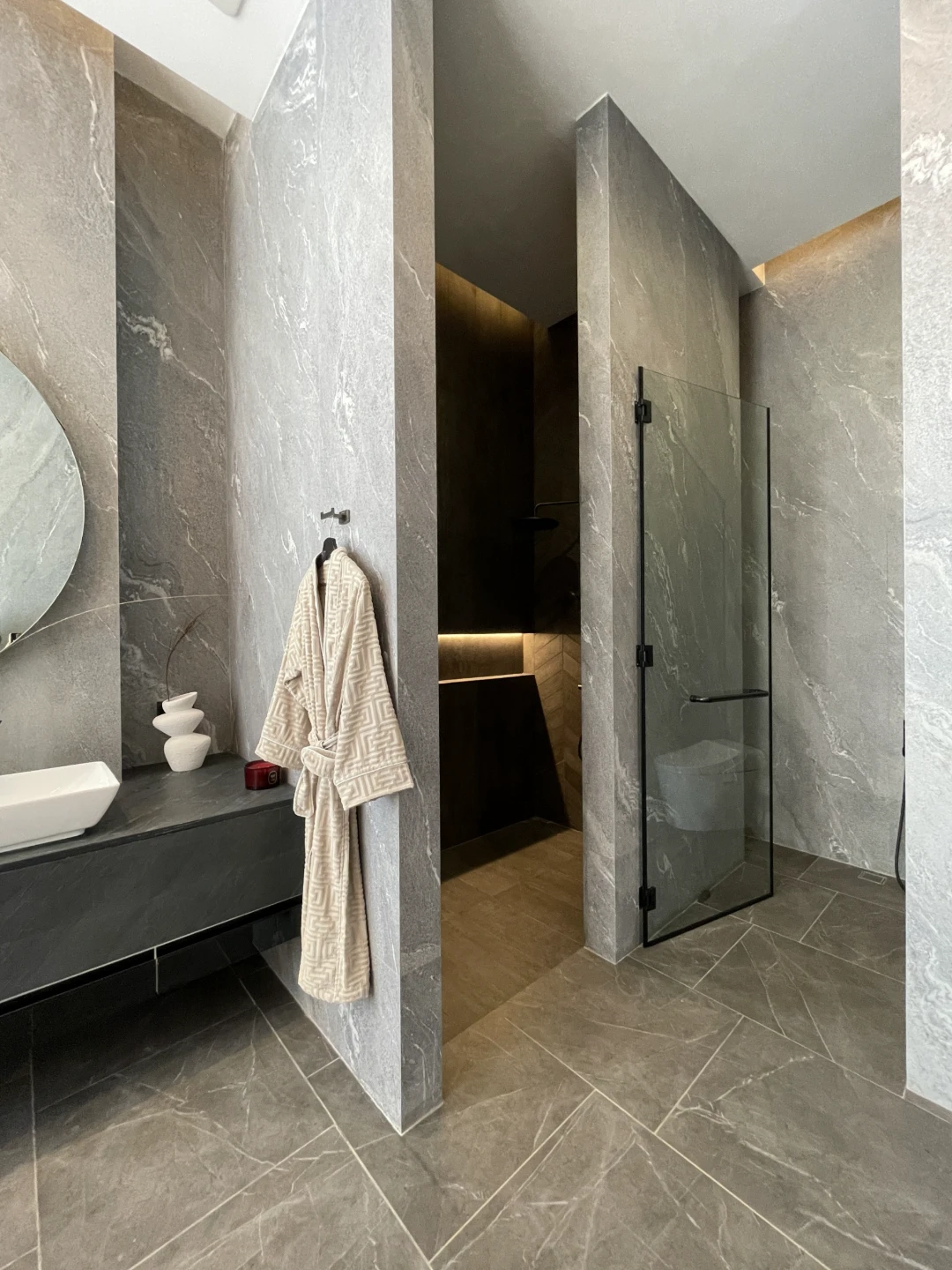 The Esse Asoke Preview 3