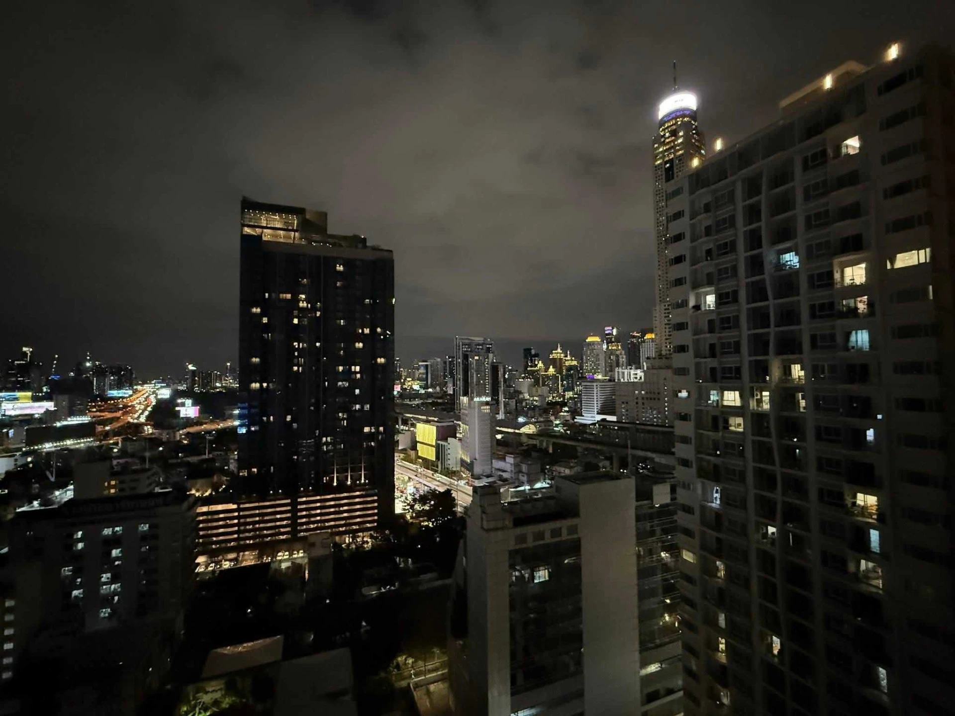 XT Phayathai For Rent Preview 4