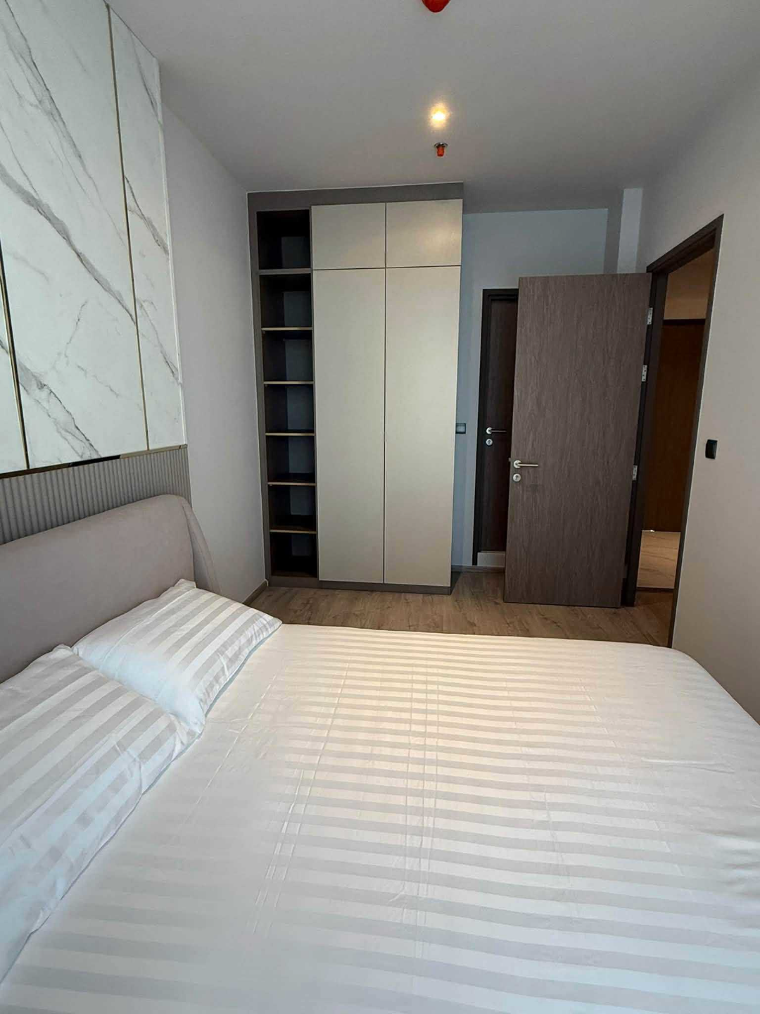 Rhythm Ekkamai Estate For Rent Preview 5