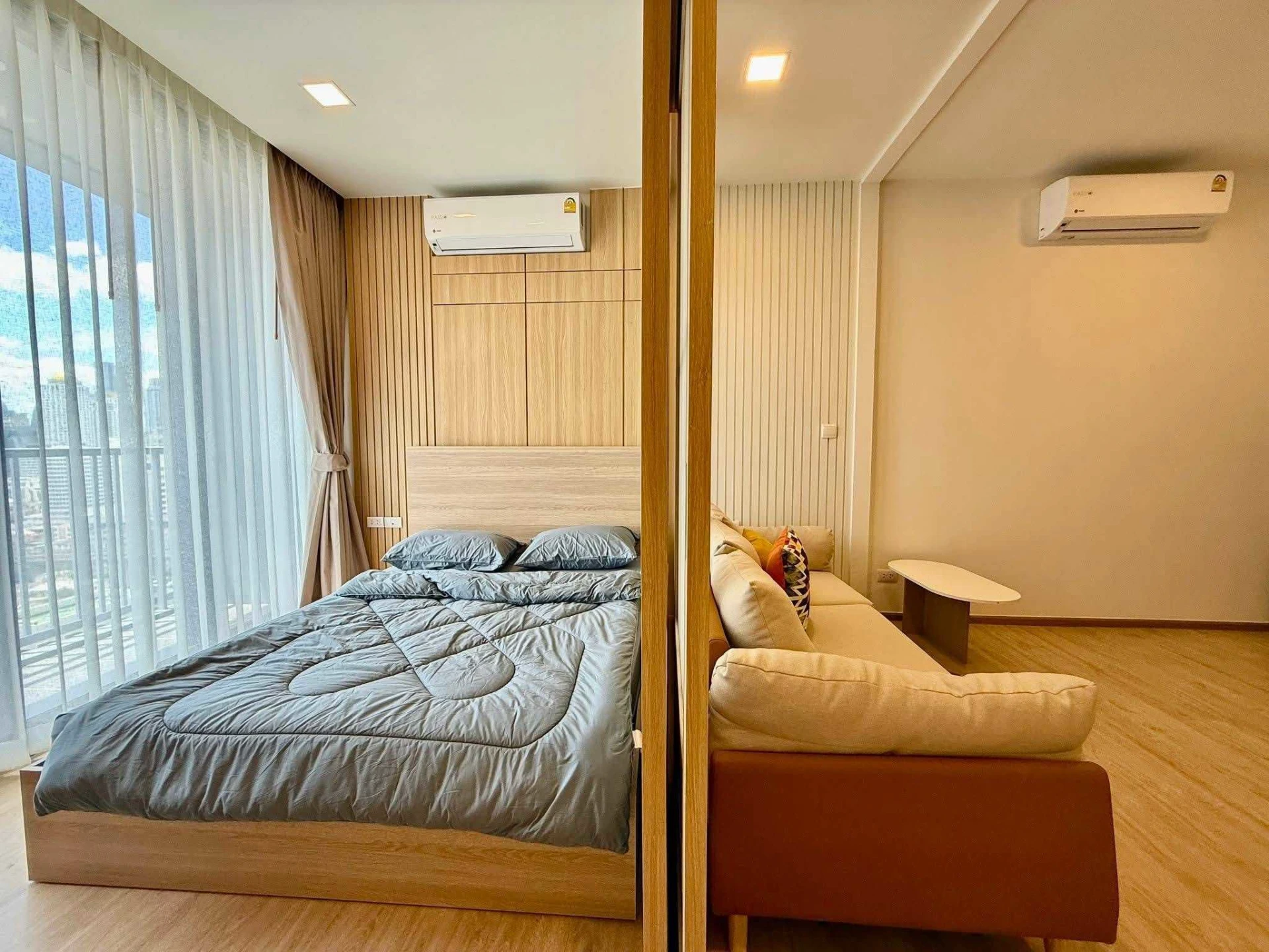 XT Phayathai For Rent