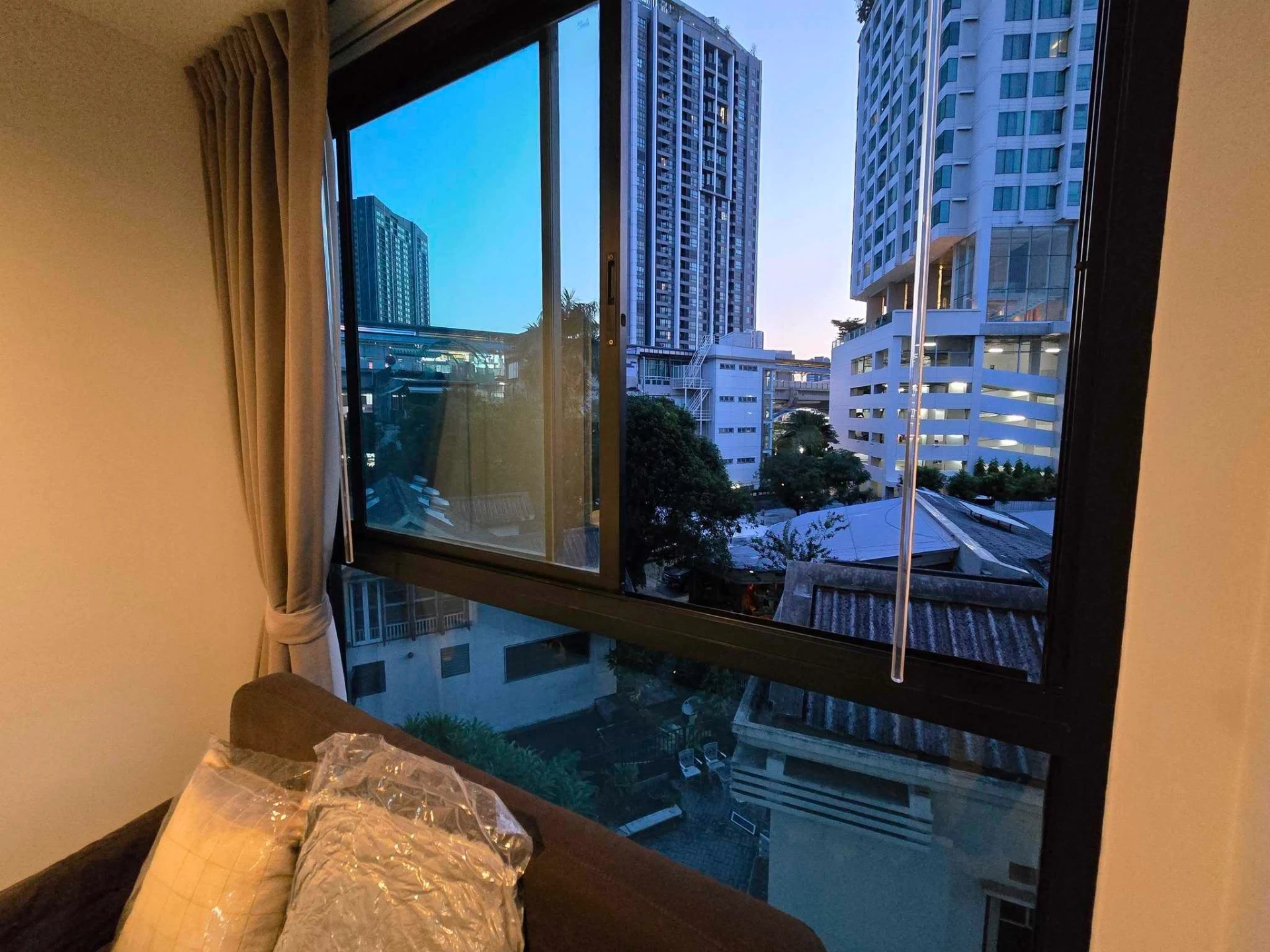 Bangkokfeliz sukhumvit 69-2 For Rent Preview 2