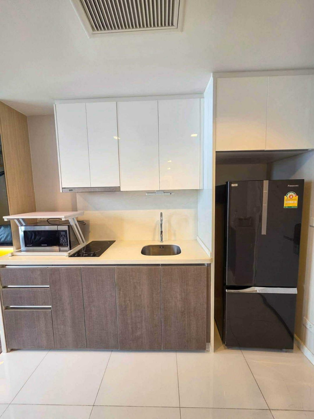 Nara9 Condominium For Rent Preview 2