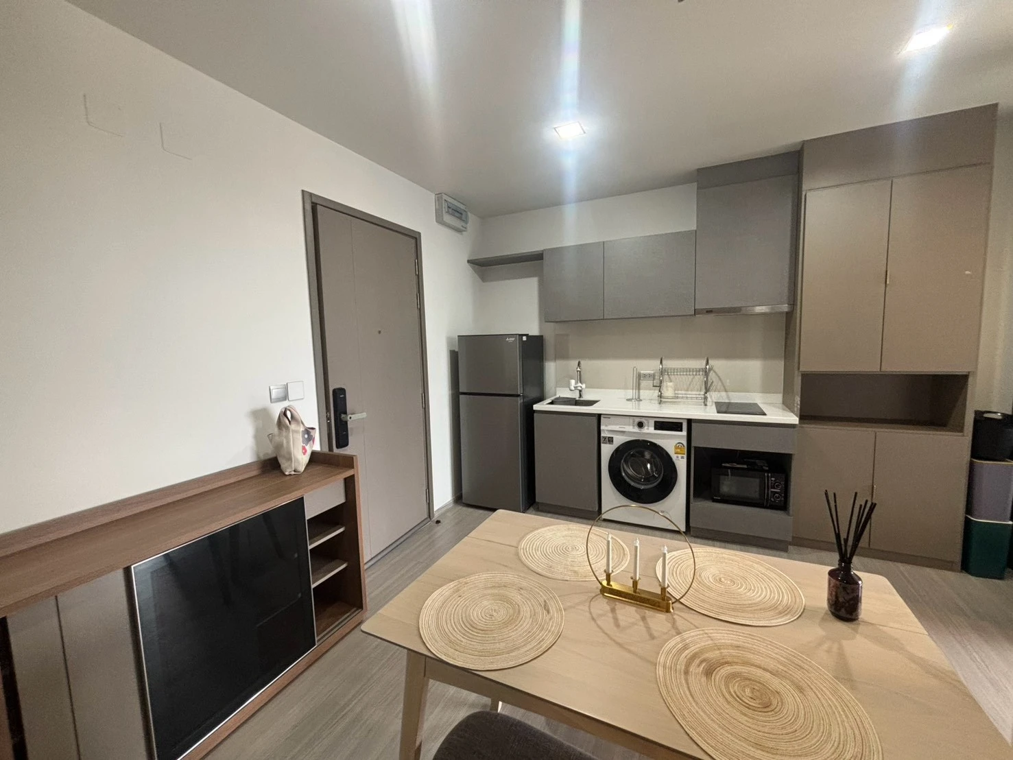 Life Asoke Hype Rama 9 For Rent Preview 2