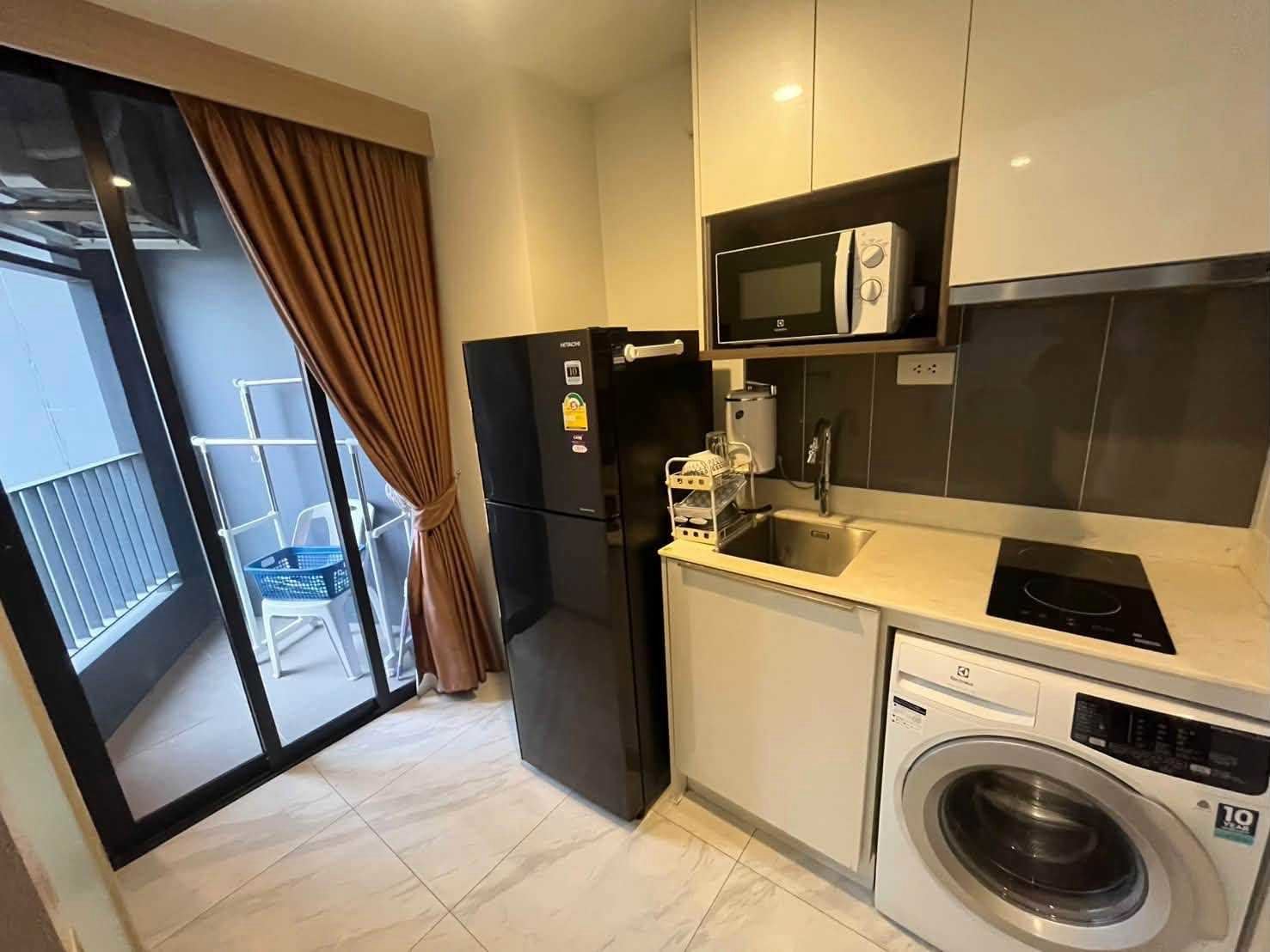 Ideo Mobi Asoke For Rent Preview 2