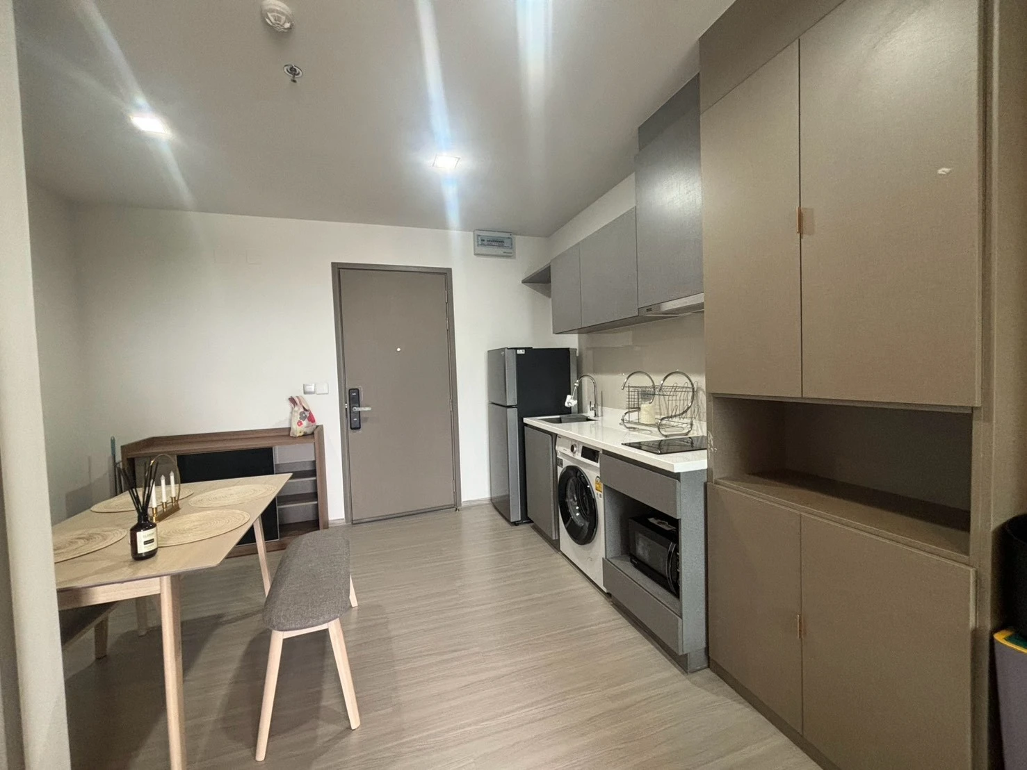 Life Asoke Hype Rama 9 For Rent