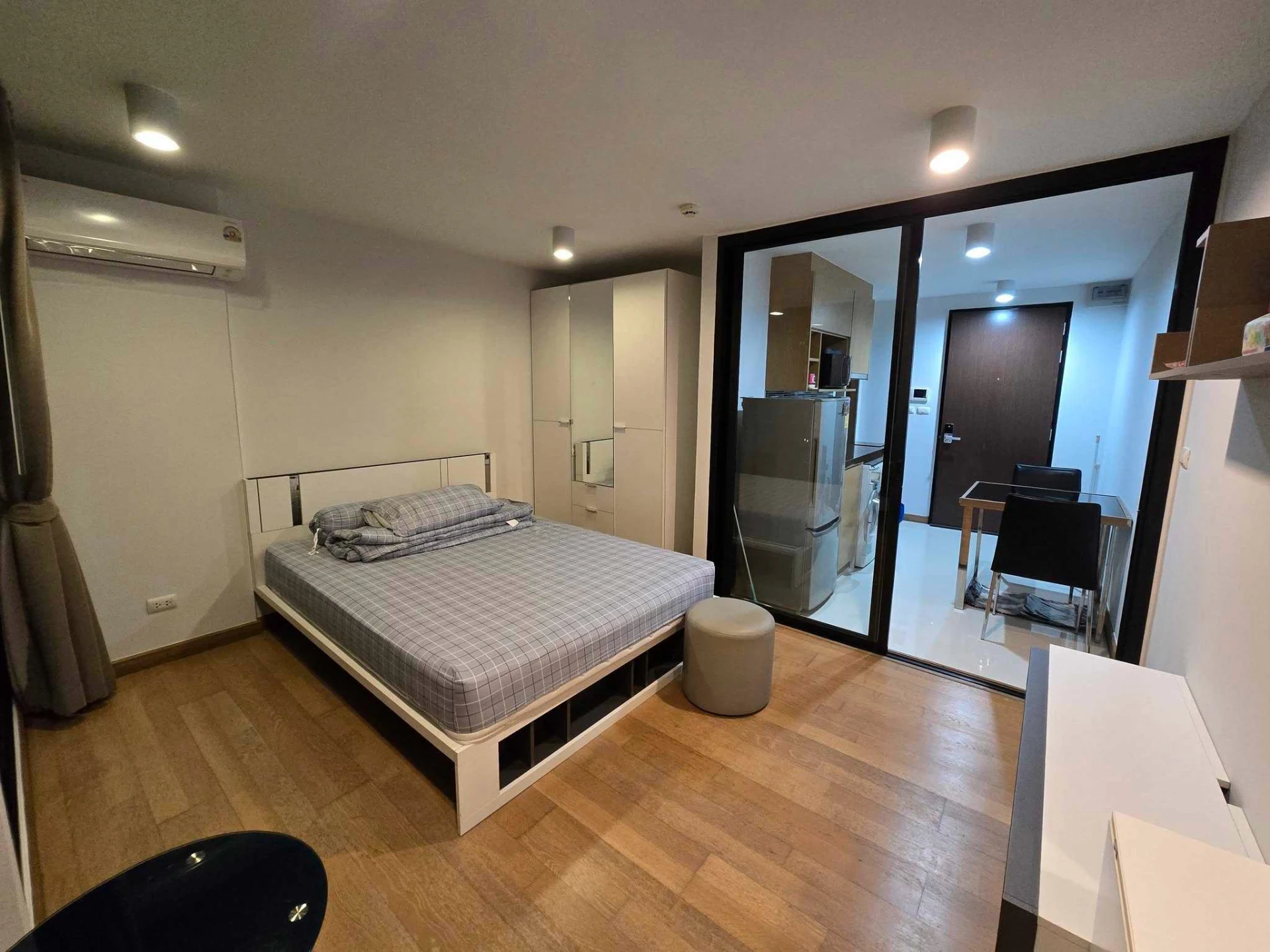 Bangkokfeliz sukhumvit 69-2 For Rent
