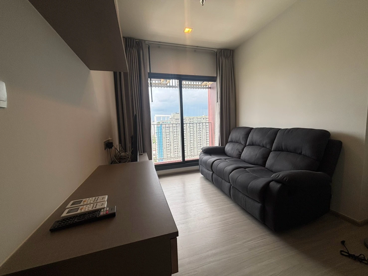 Life Asoke Hype Rama 9 For Rent Preview 4