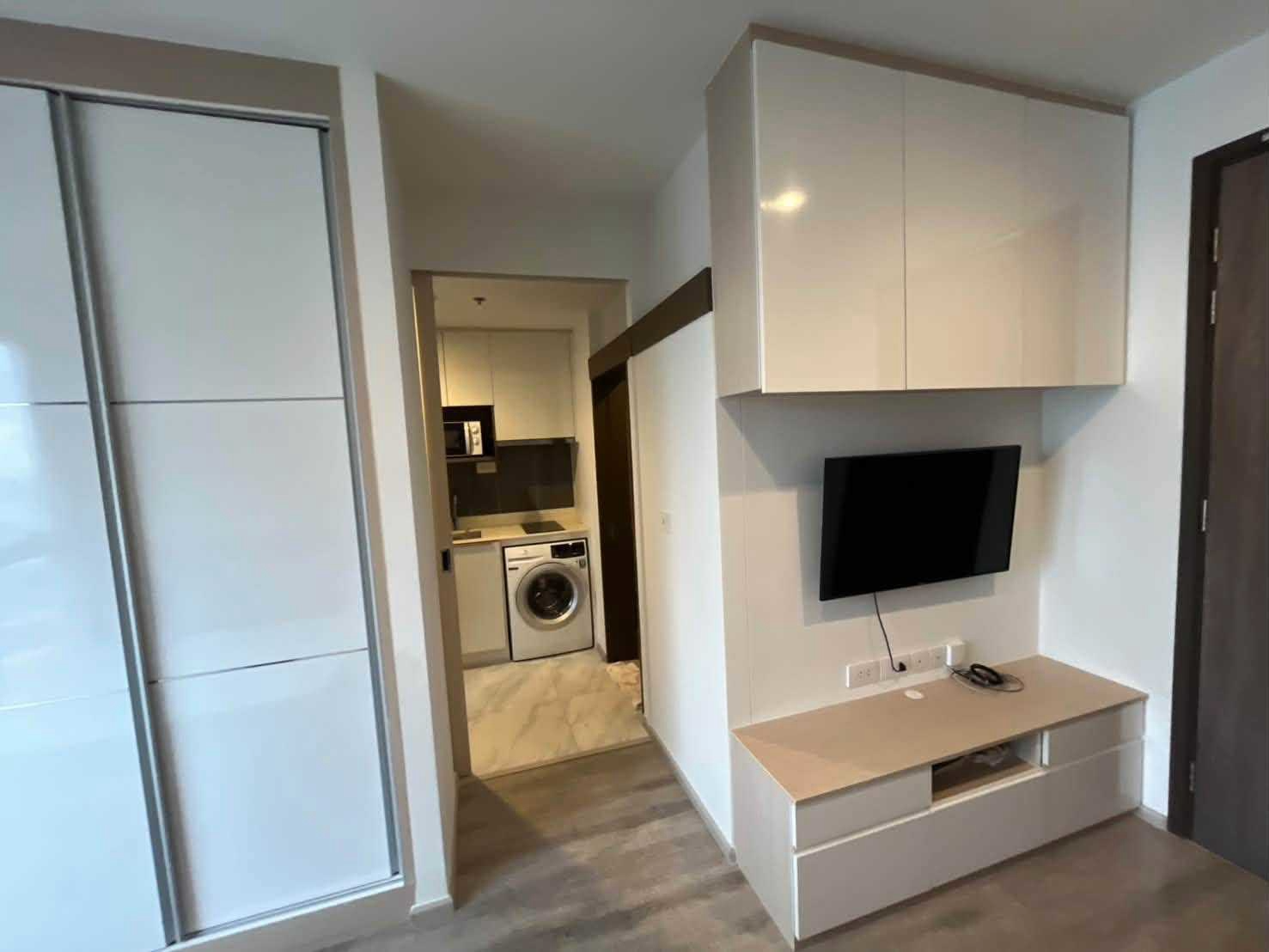 Ideo Mobi Asoke For Rent Preview 4