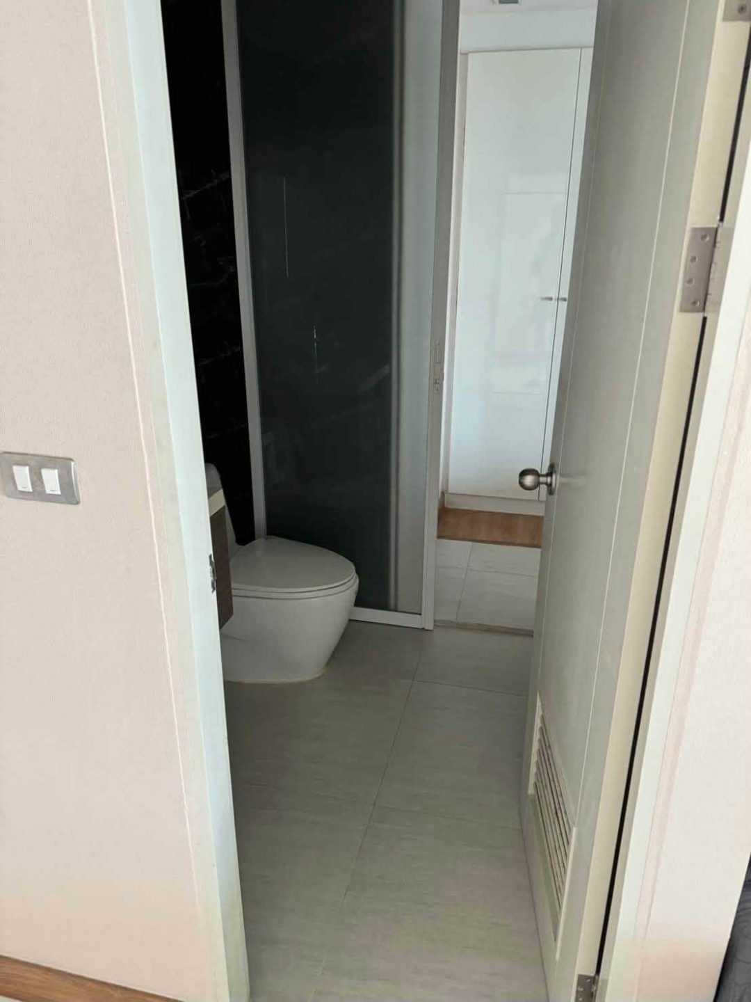 Tree Ekamai Condominium For Rent Preview 5