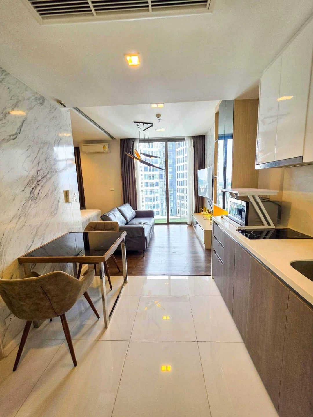 Nara9 Condominium For Rent Preview 5