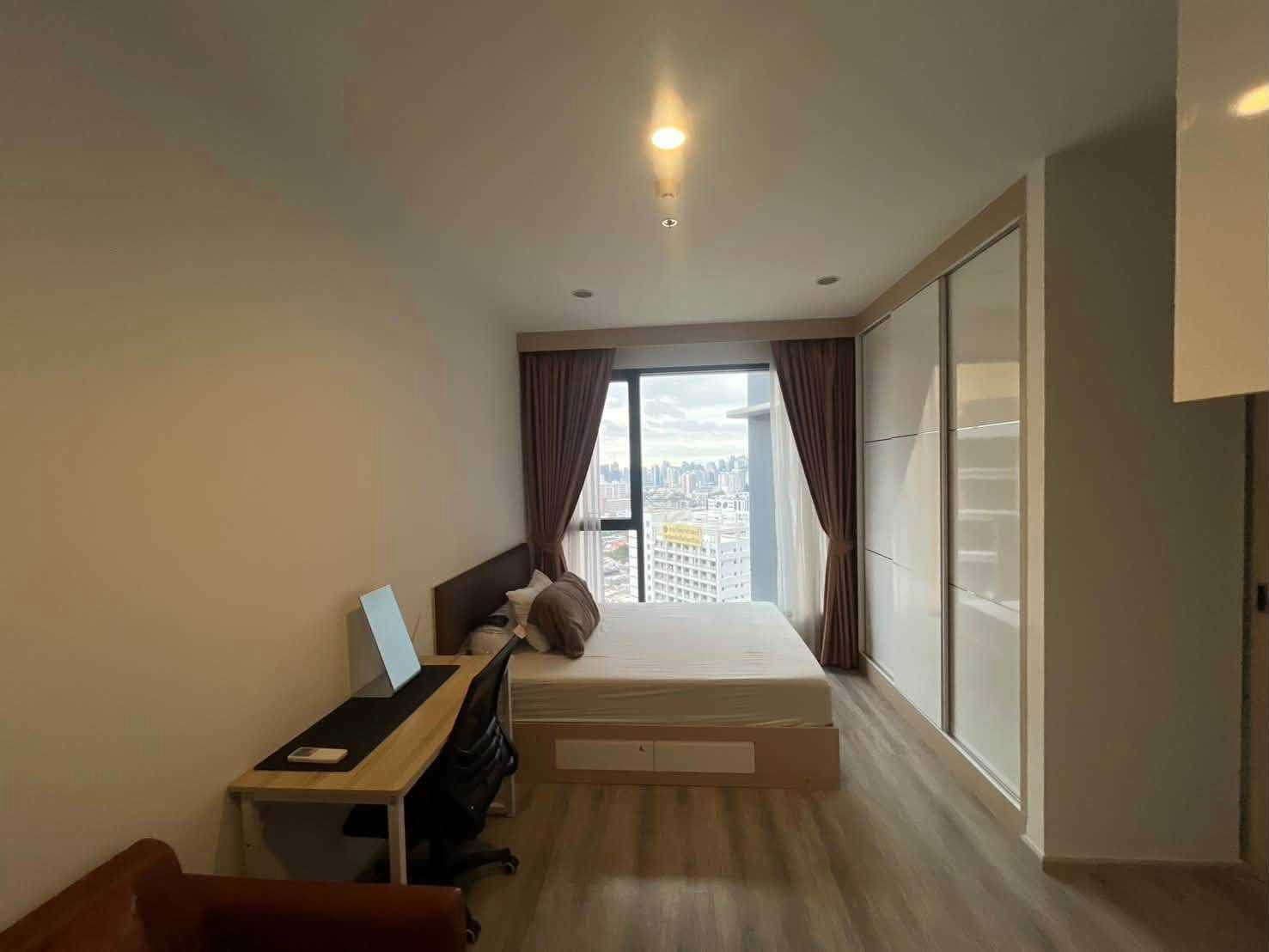 Ideo Mobi Asoke For Rent Preview 5