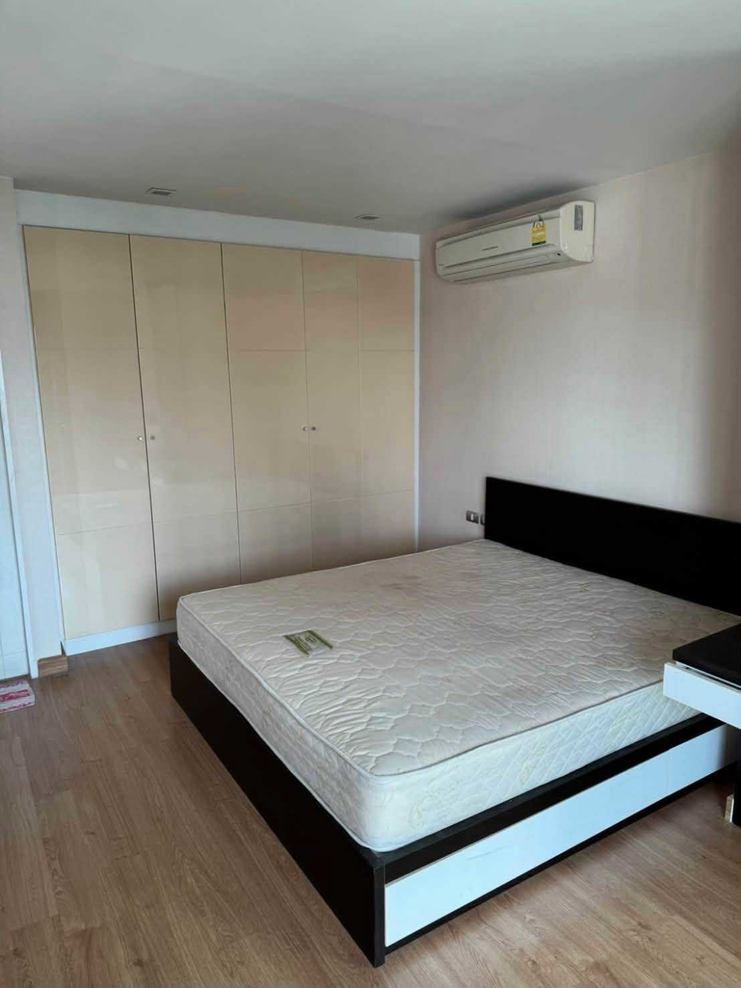 Tree Ekamai Condominium For Rent Preview 6