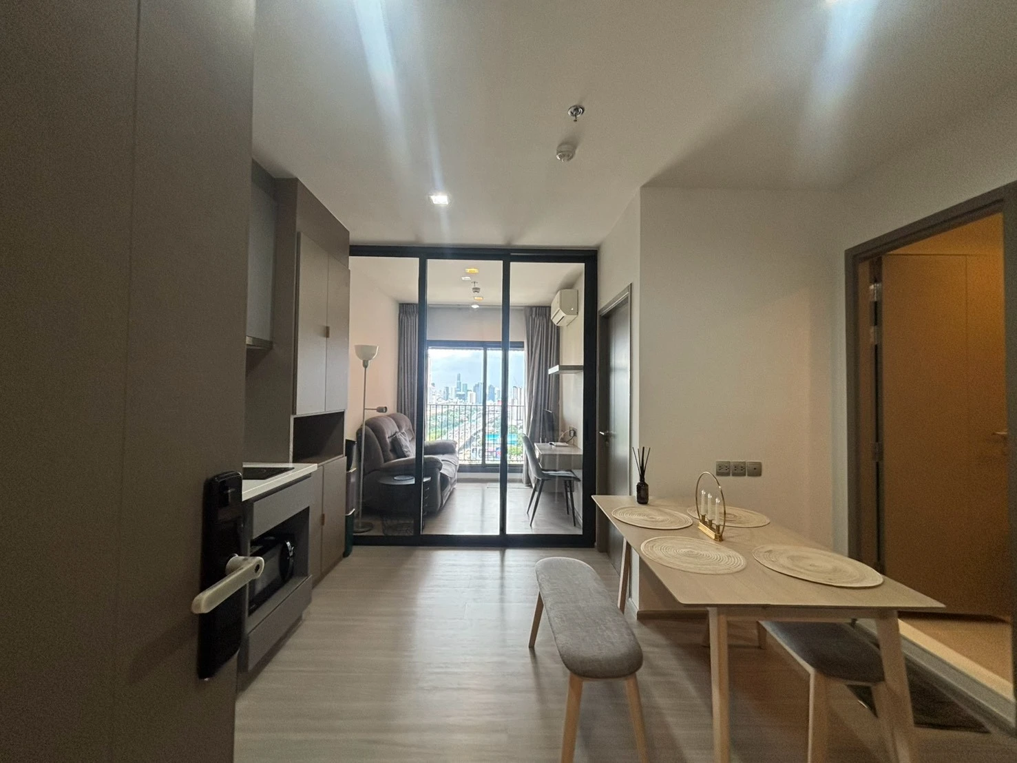 Life Asoke Hype Rama 9 For Rent Preview 7