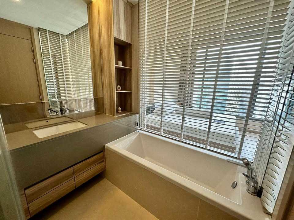 The Esse Asoke For Rent Preview 3