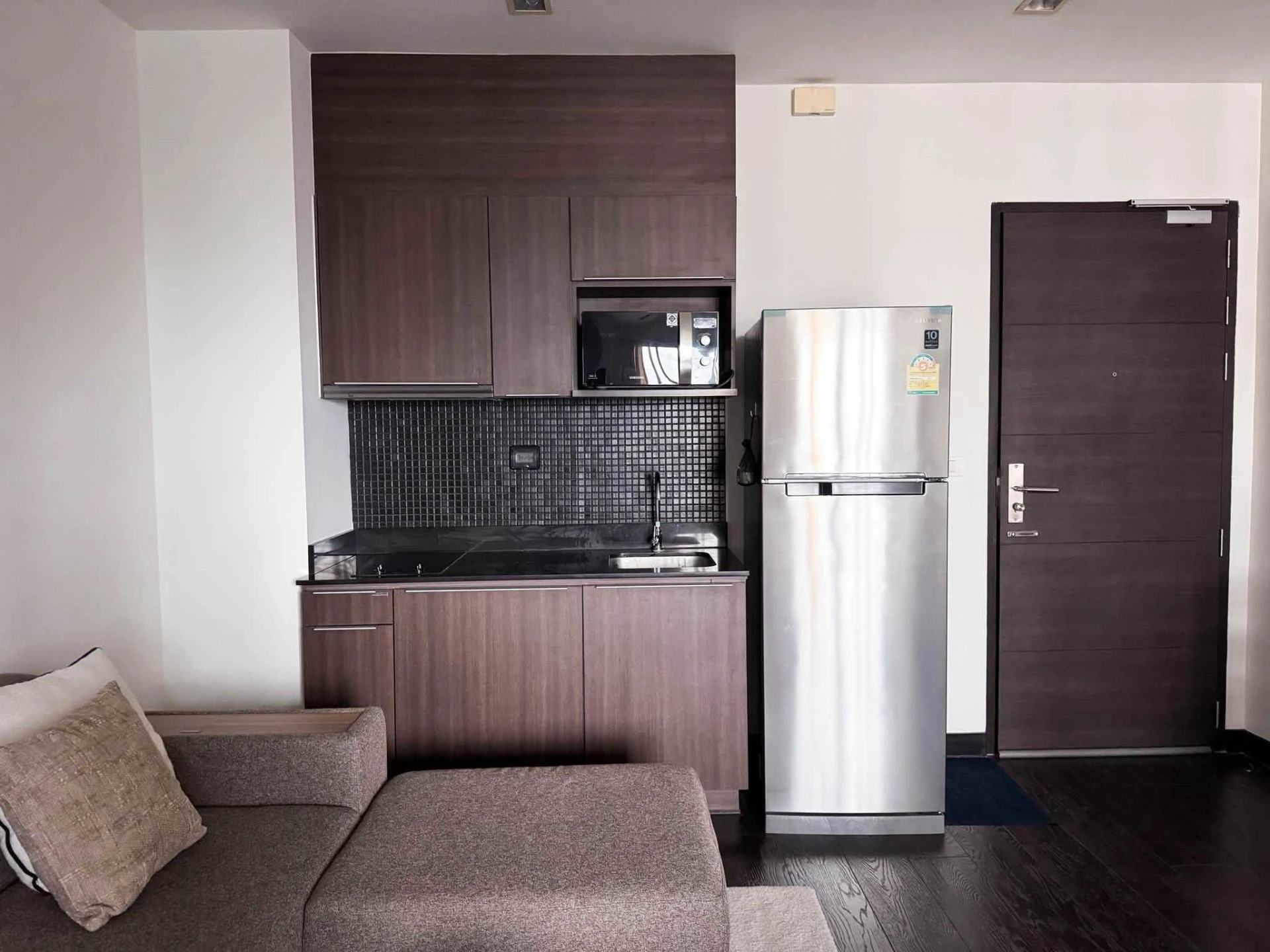 Ideo Q Phayathai For Rent  Preview 6