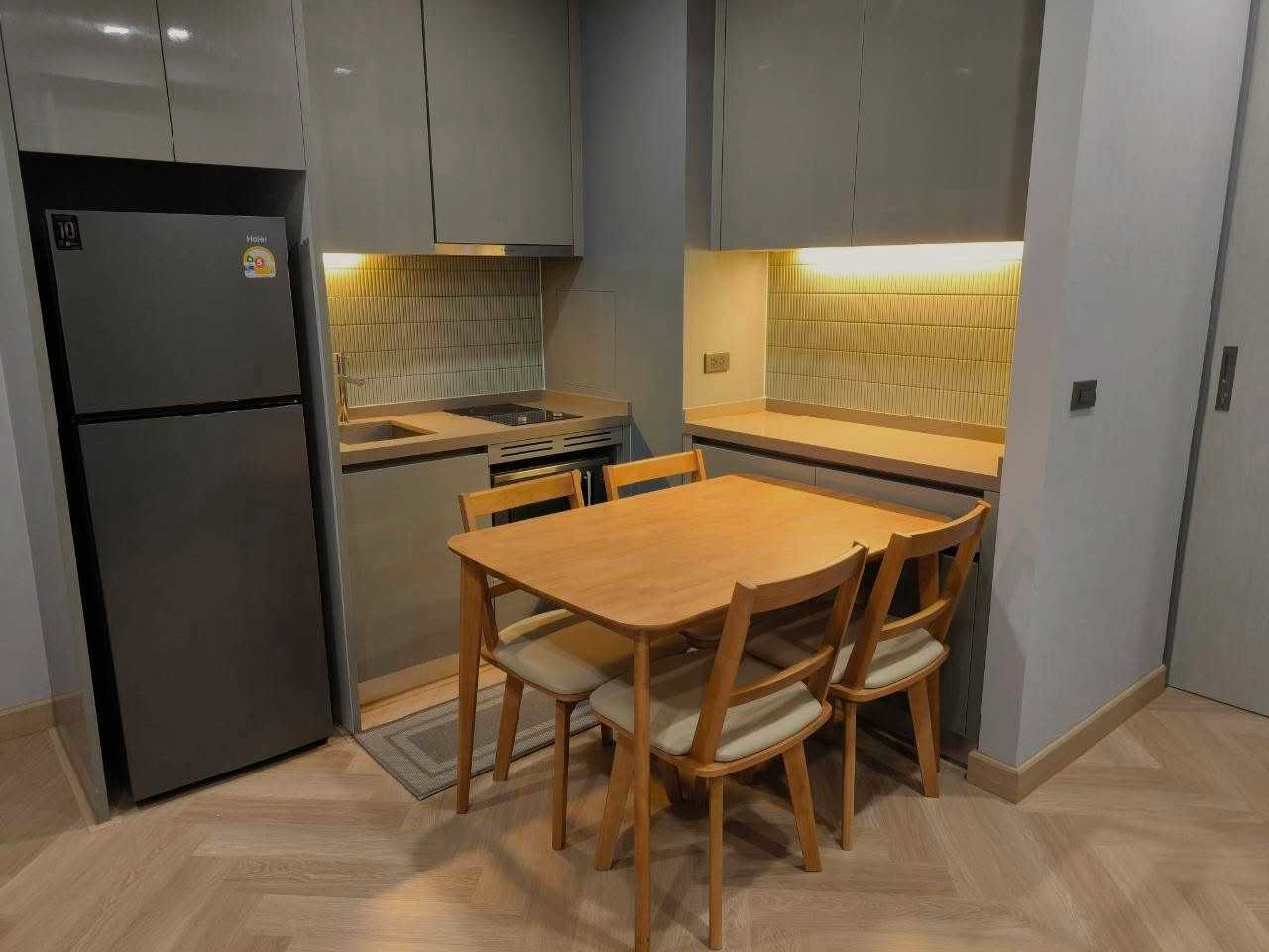 M silom For Rent Preview 2