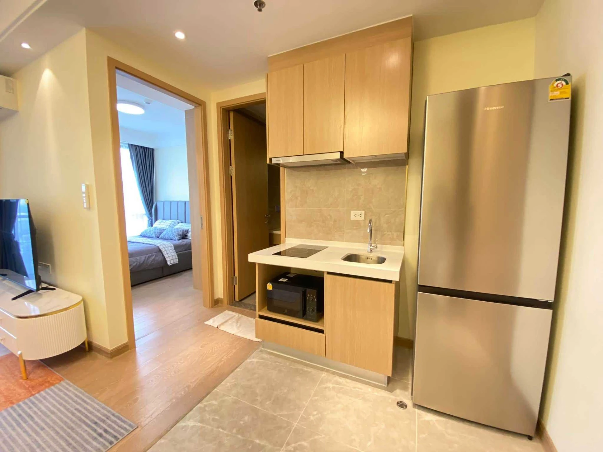 Regal Sathorn-Narathiwas For Rent  Preview 4