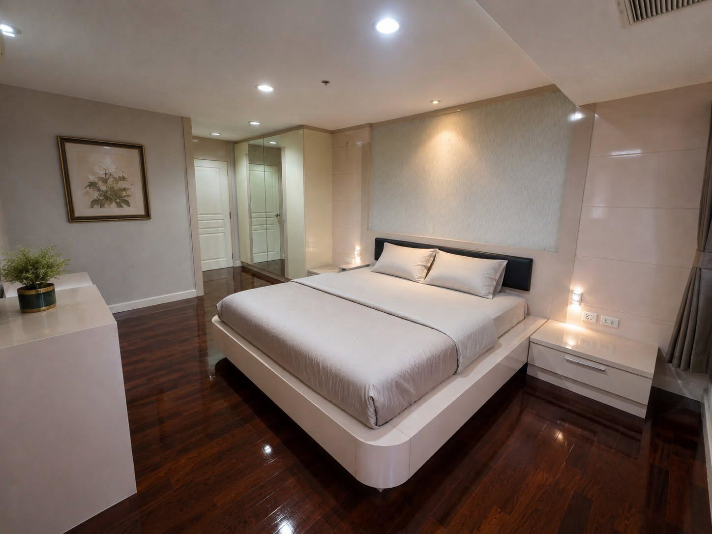 Waterford Diamond Tower For Rent 