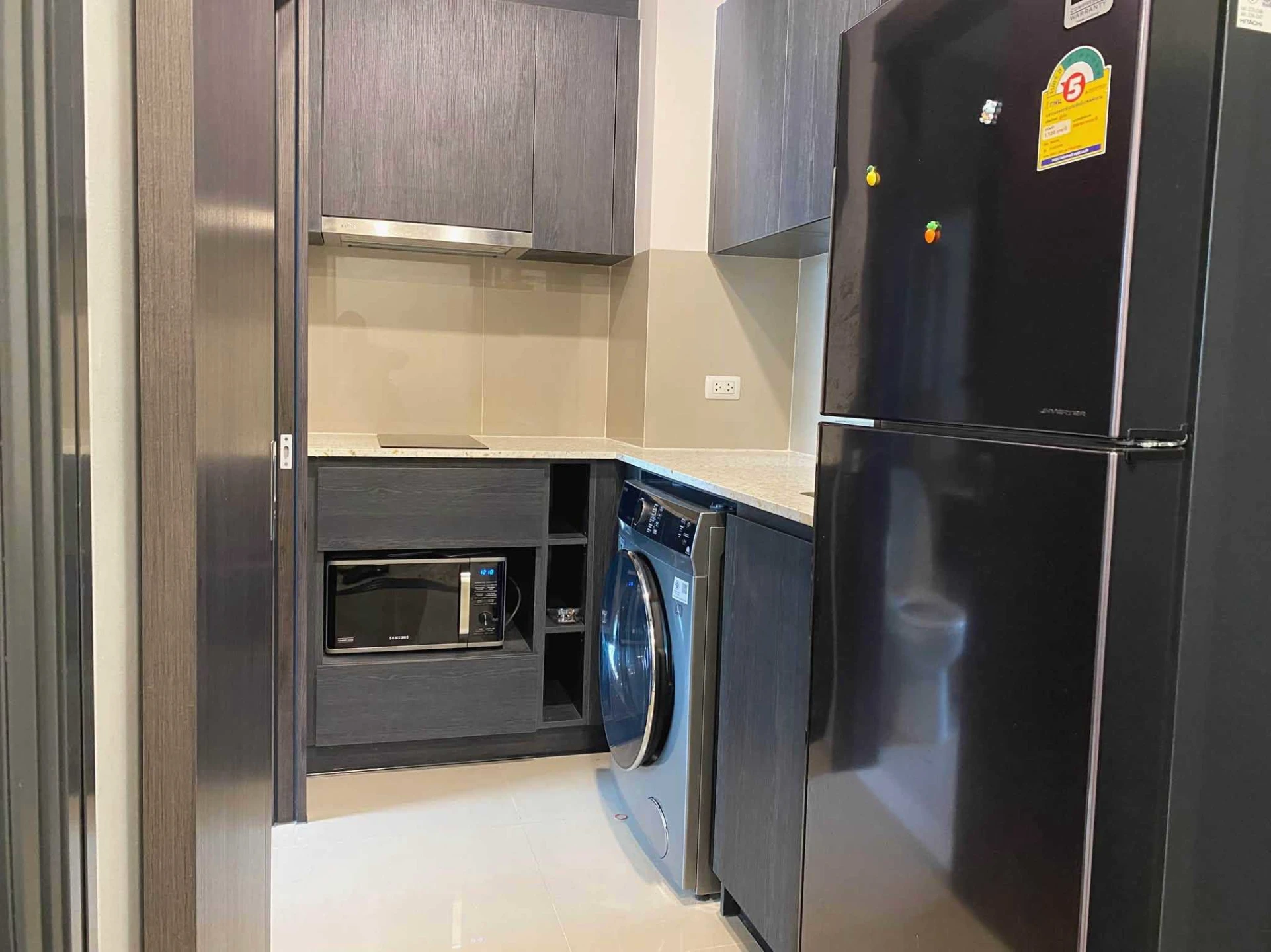 XT Huai Khwang For Rent Preview 2