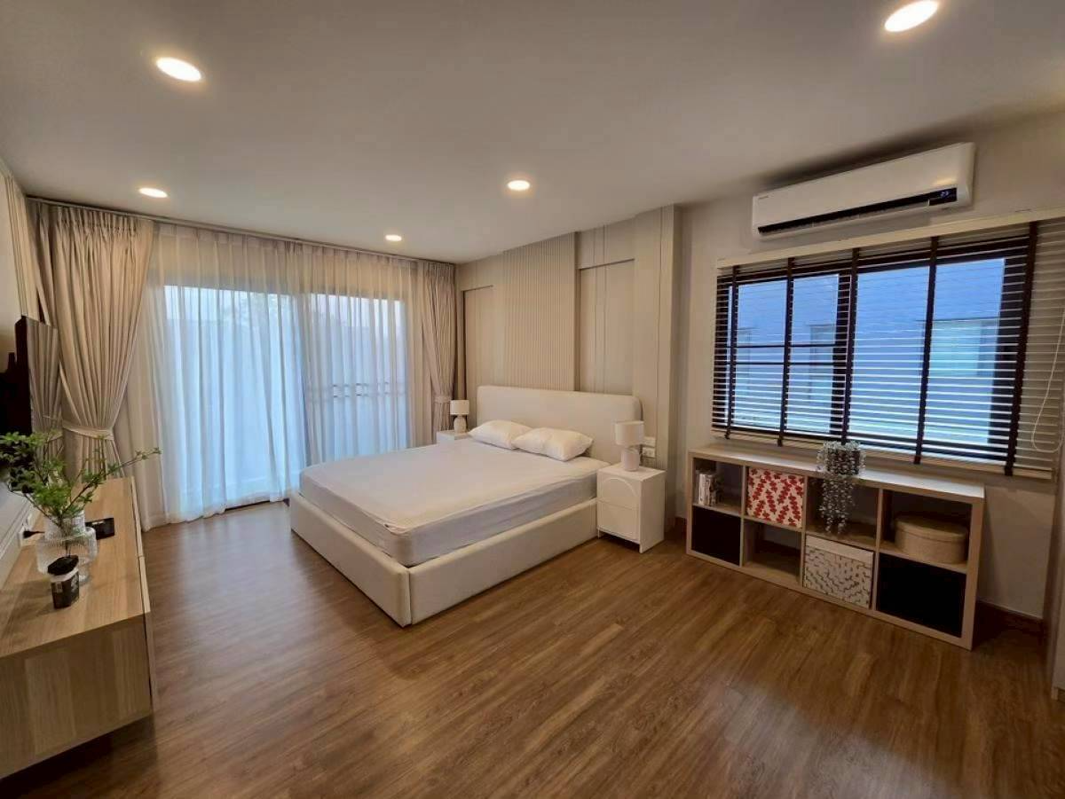 Modern Luxury Single-Detached House – Centro Bangna For Rent Preview 7