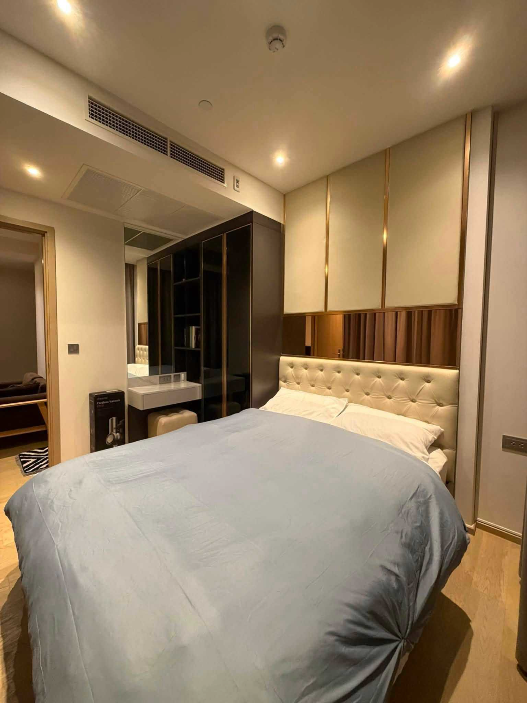 Asthon Asoke Rama 9 For Rent 