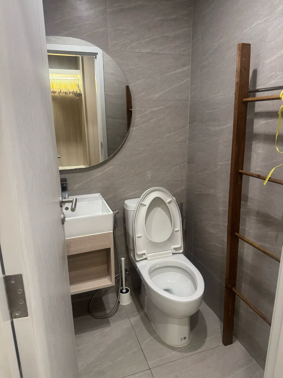 Reference Sathorn-Wongwianyai For Rent  Preview 2