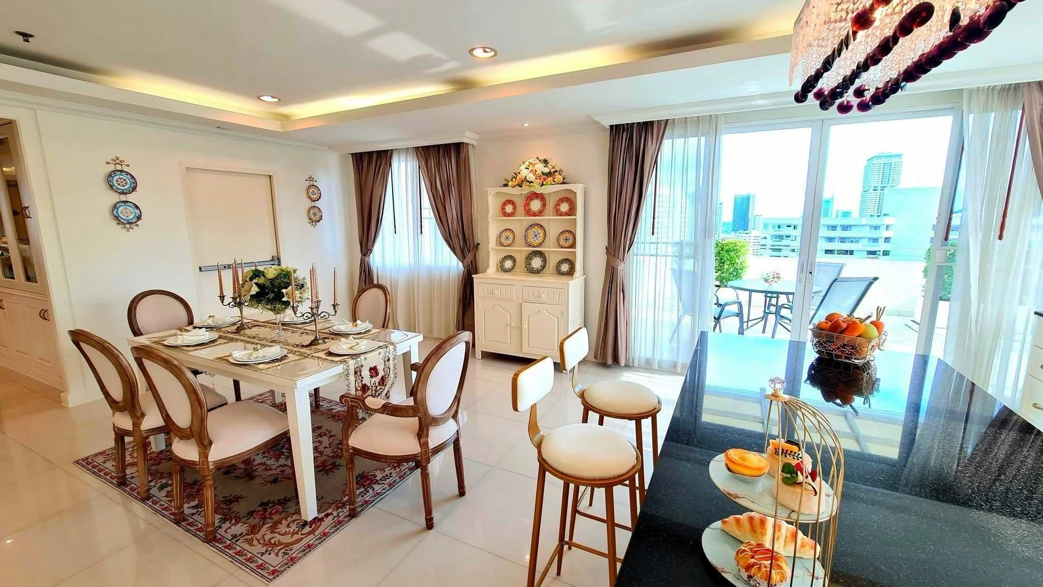 Piyathip Place Serviced Apartment For Rent Preview 3