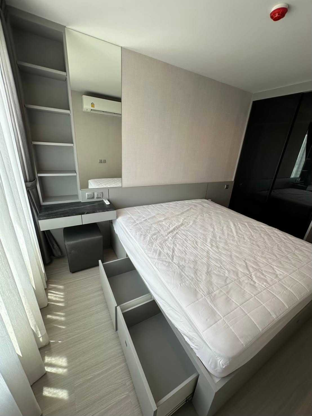 Life Ladprao For Rent Preview 4