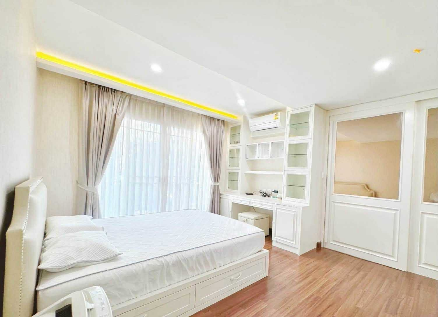 Leon Sukhumvit 62 For Rent