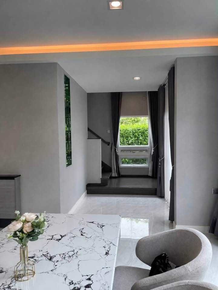 Mantana Lake Watcharapol For Rent Preview 2