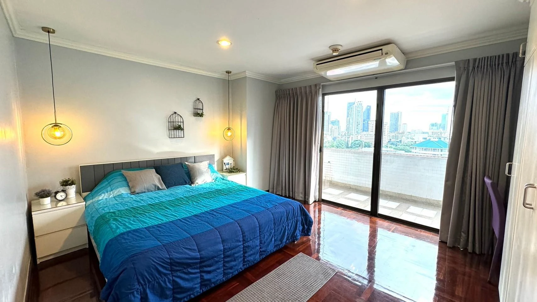 Richmond Palace For Rent