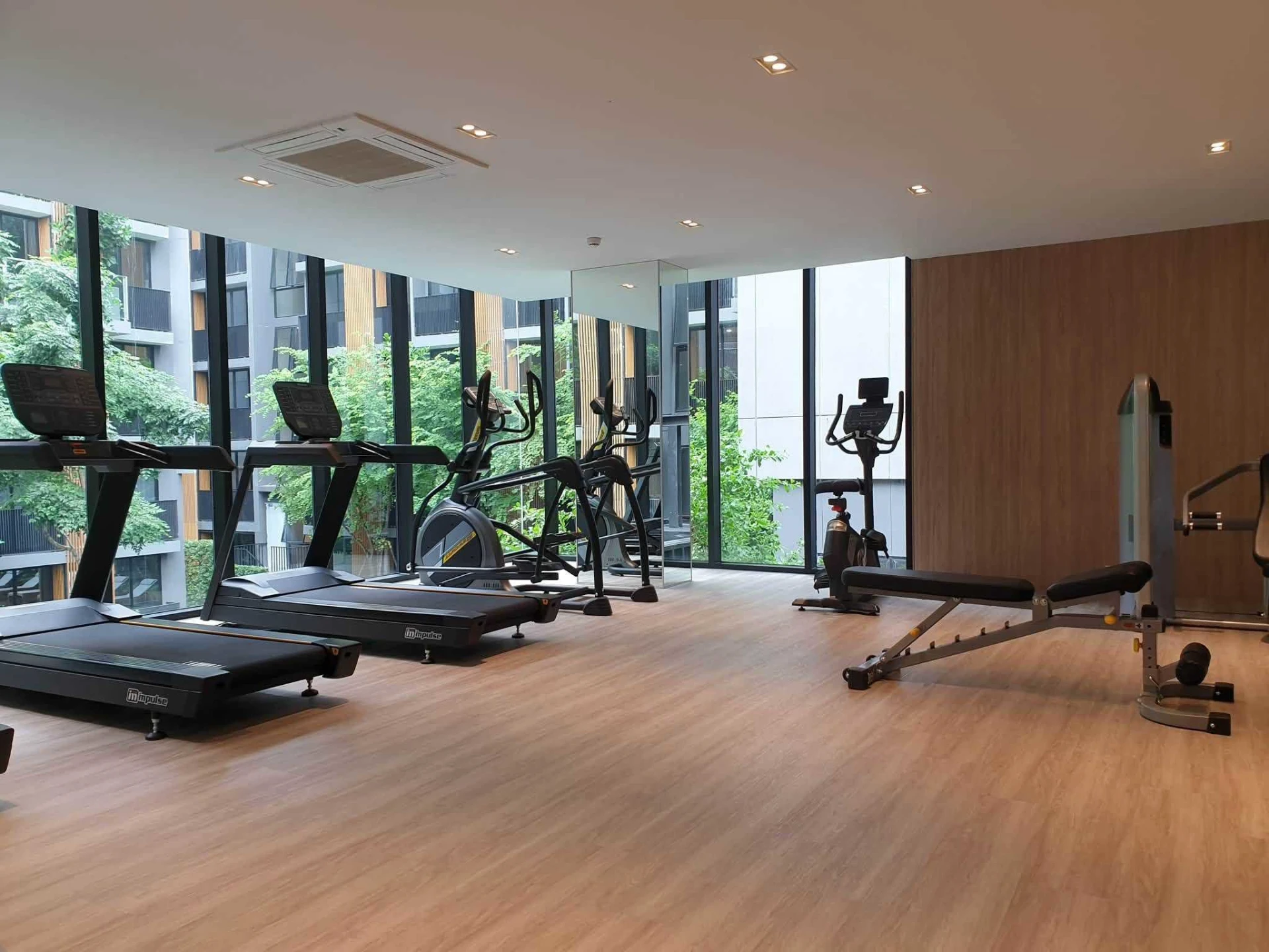 Noble Ambience Sukhumvit 42 For Rent Preview 2
