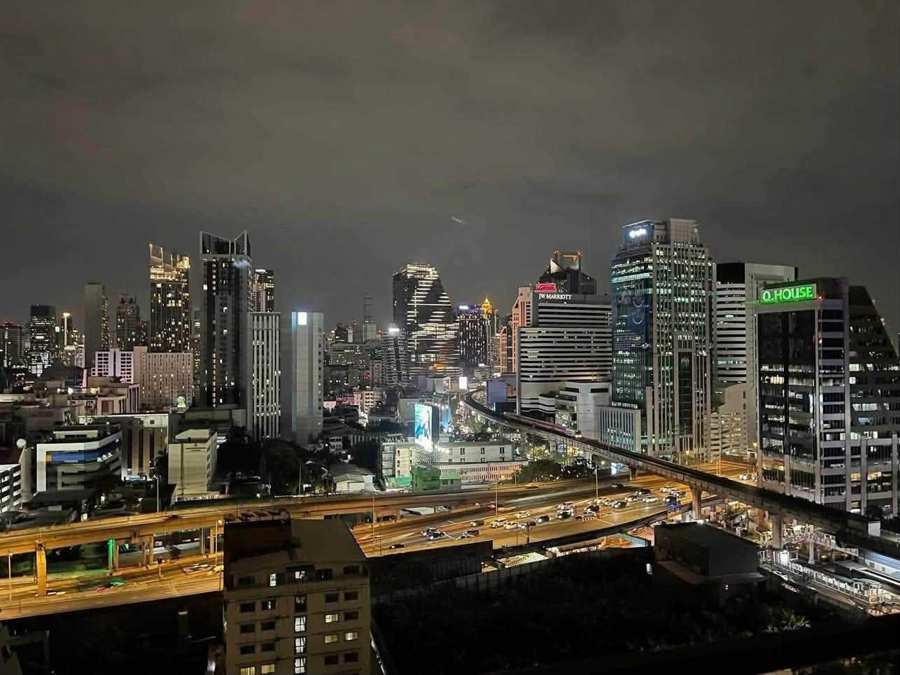Noble Ploenchit For Rent Preview 3