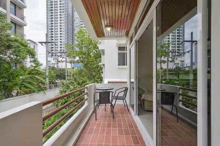 HOUSE SUKHUMVIT 31 For Rent Preview 2