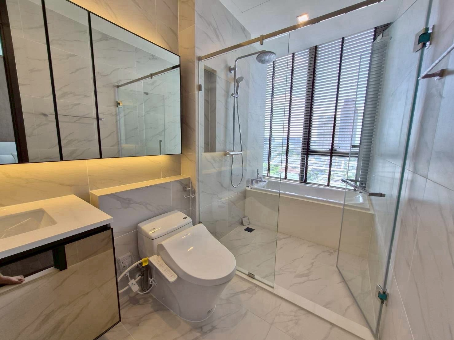 AESTIQ Thonglor For Rent Preview 3