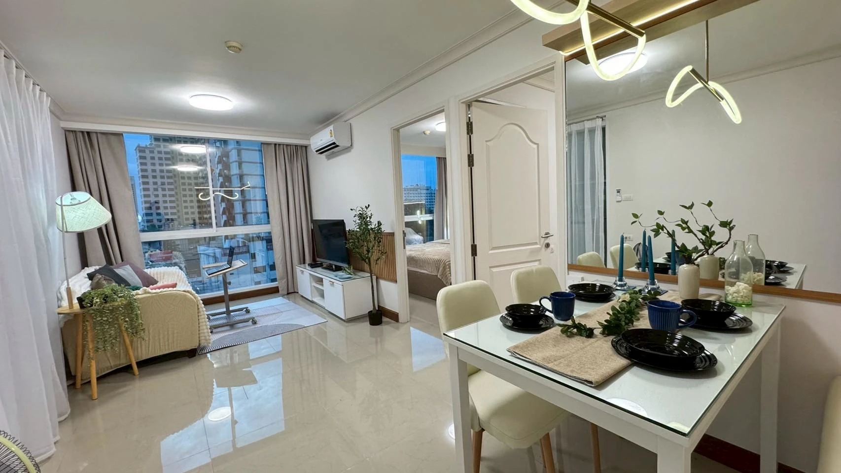 Chateau in town For Rent