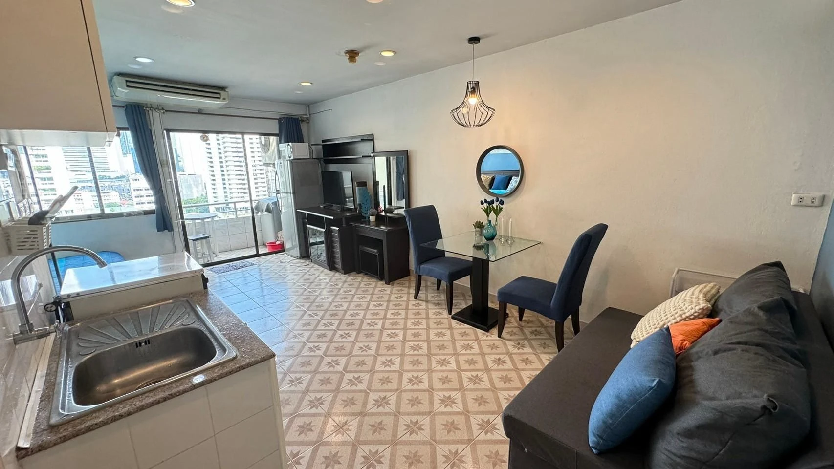 Saranjai Mansion For Rent Preview 4