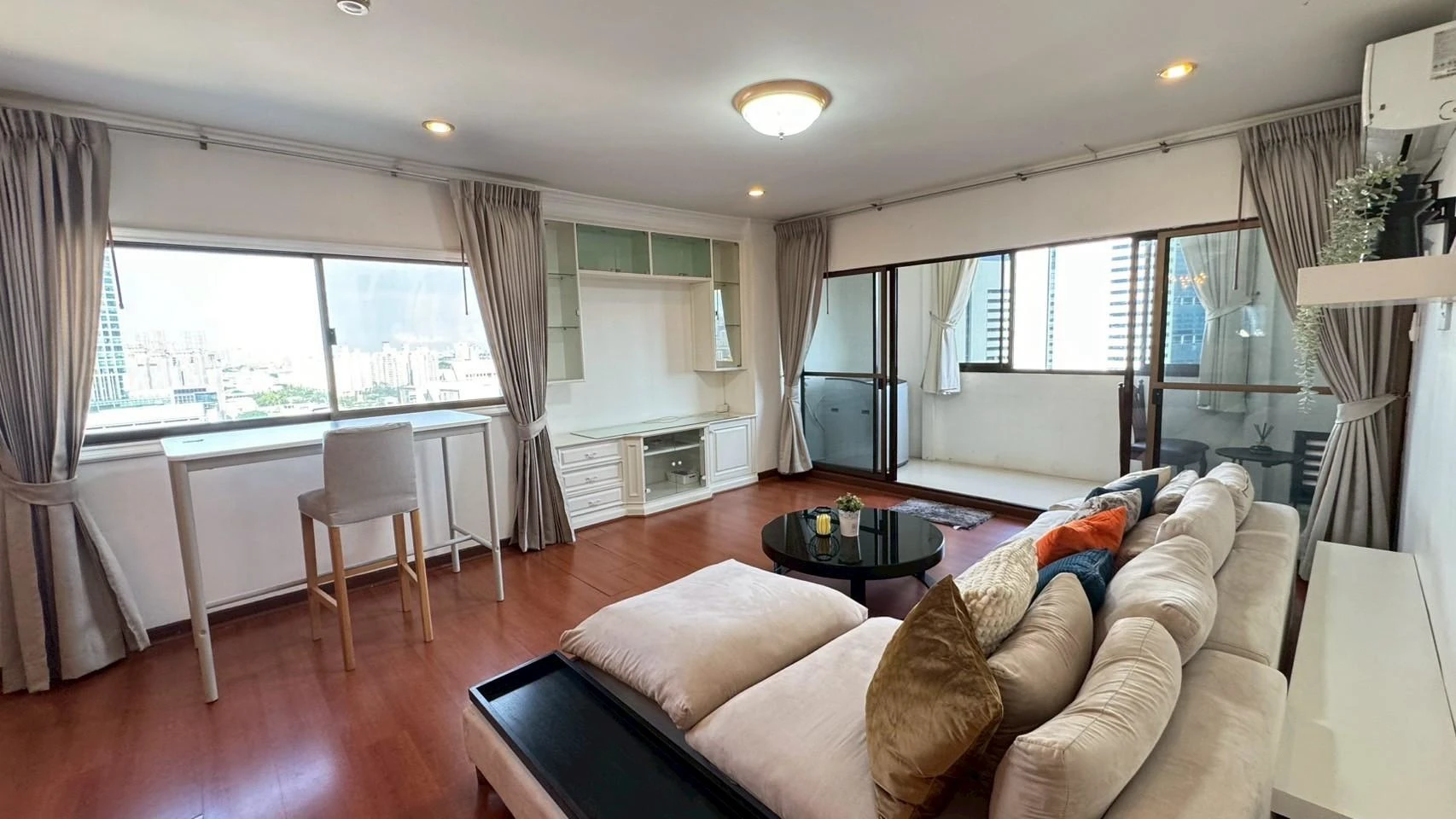 Srivara Mansion For Rent Preview 3