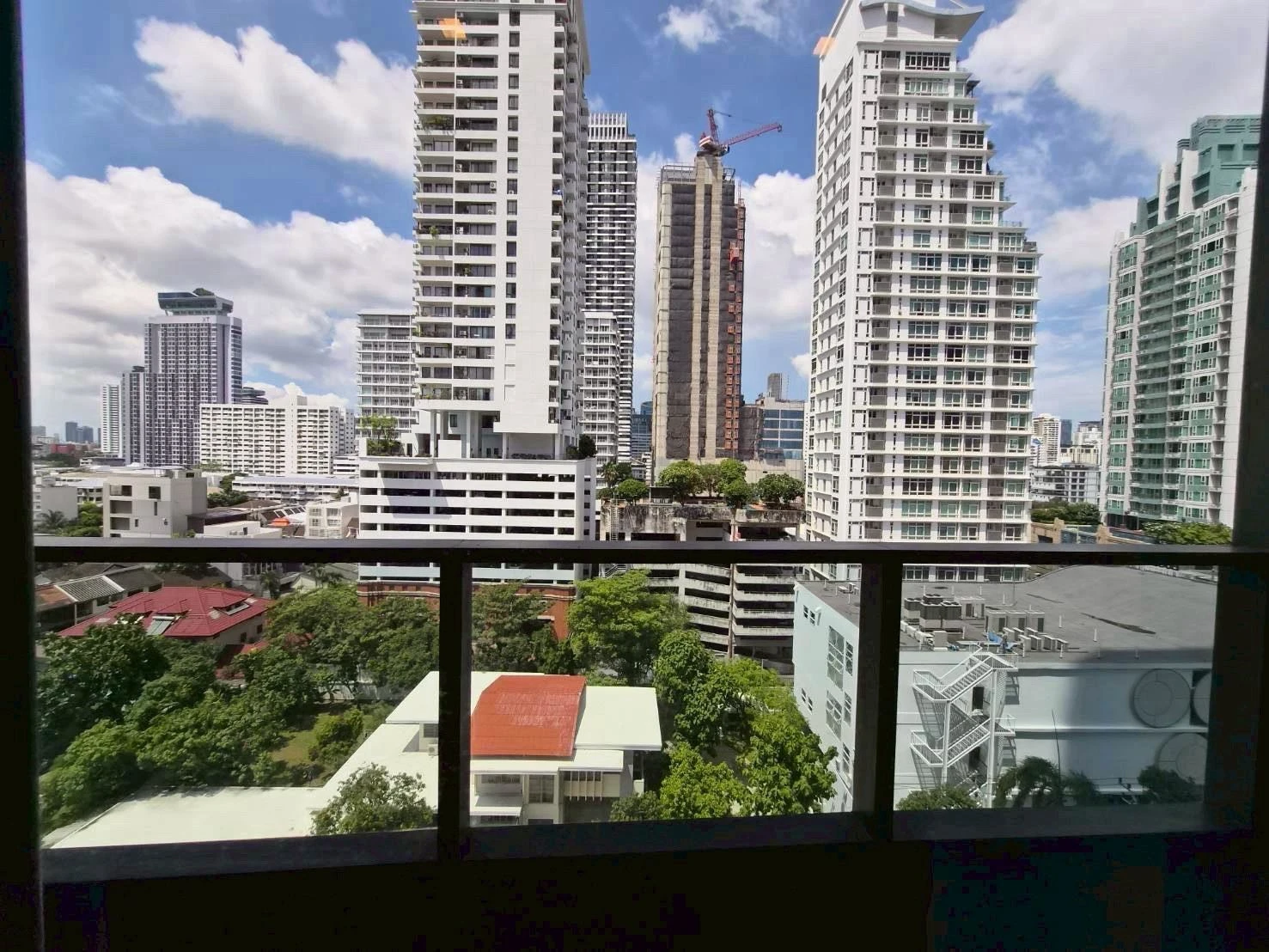 AESTIQ Thonglor For Rent Preview 5