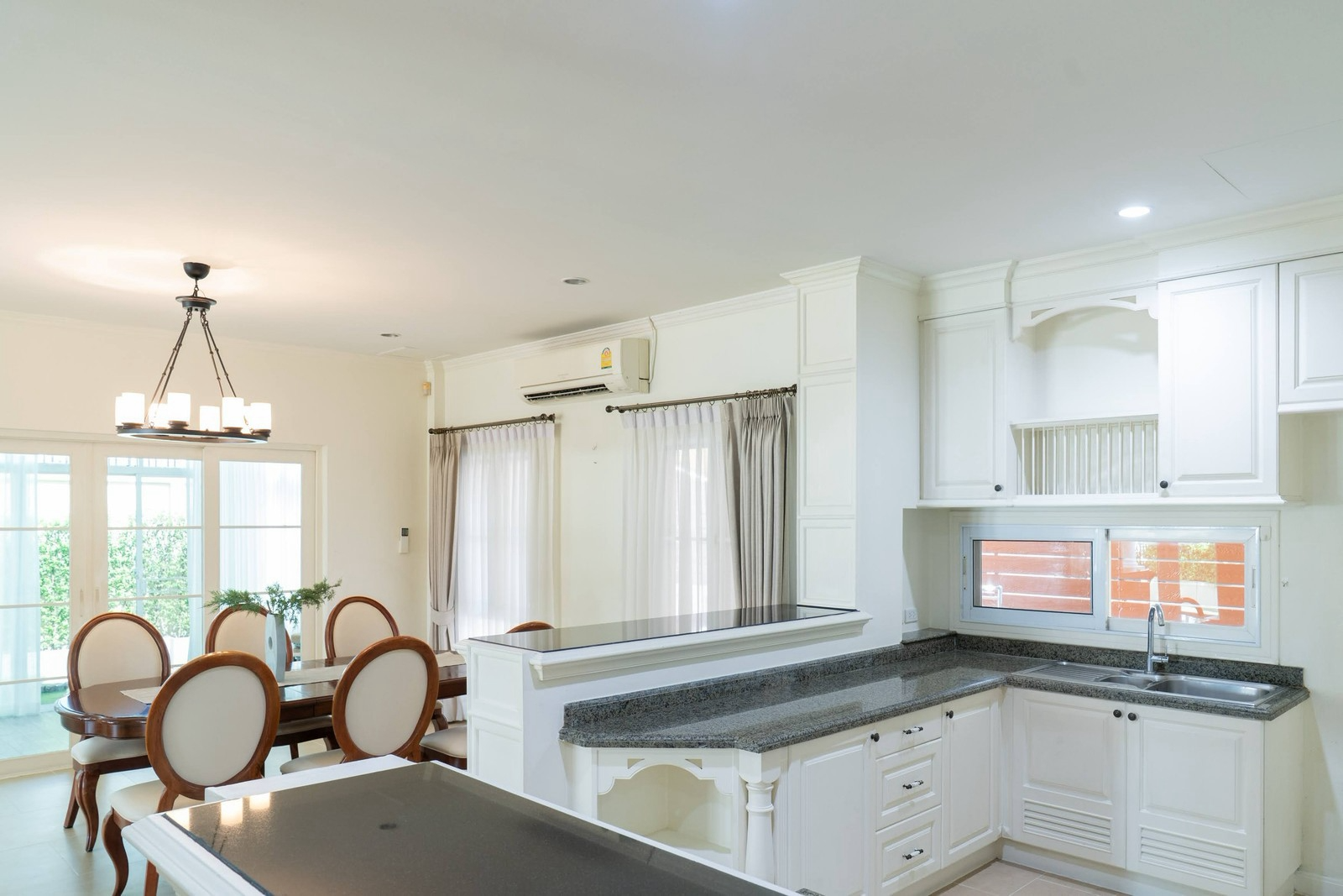 Nantawan Suanluang Rama 9 For Rent Preview 5